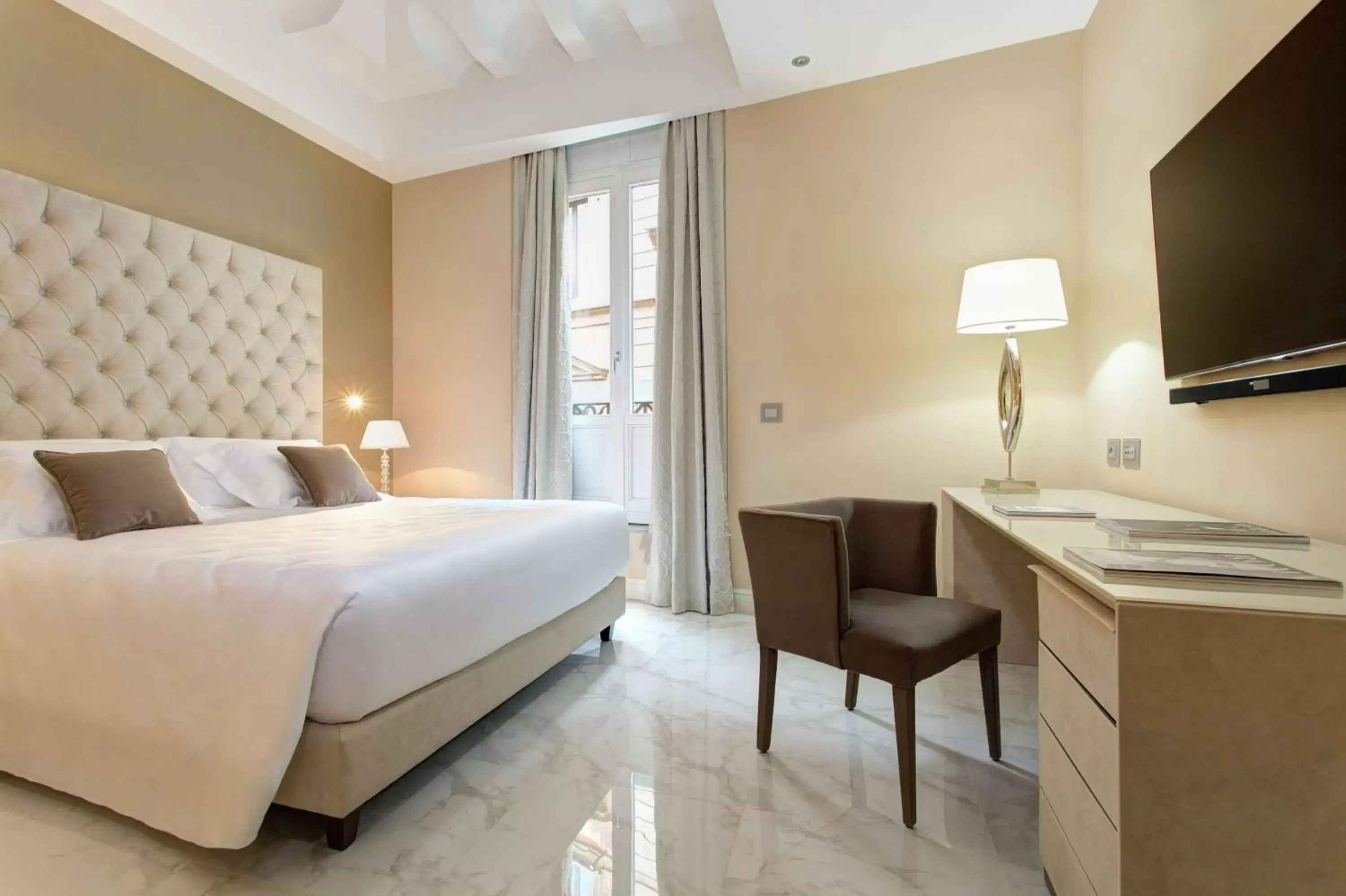 Bedroom, Bed in Aleph Rome Hotel, Curio Collection By Hilton Bedroom, Bed in Aleph Rome Hotel, Curio Collection By Hilton