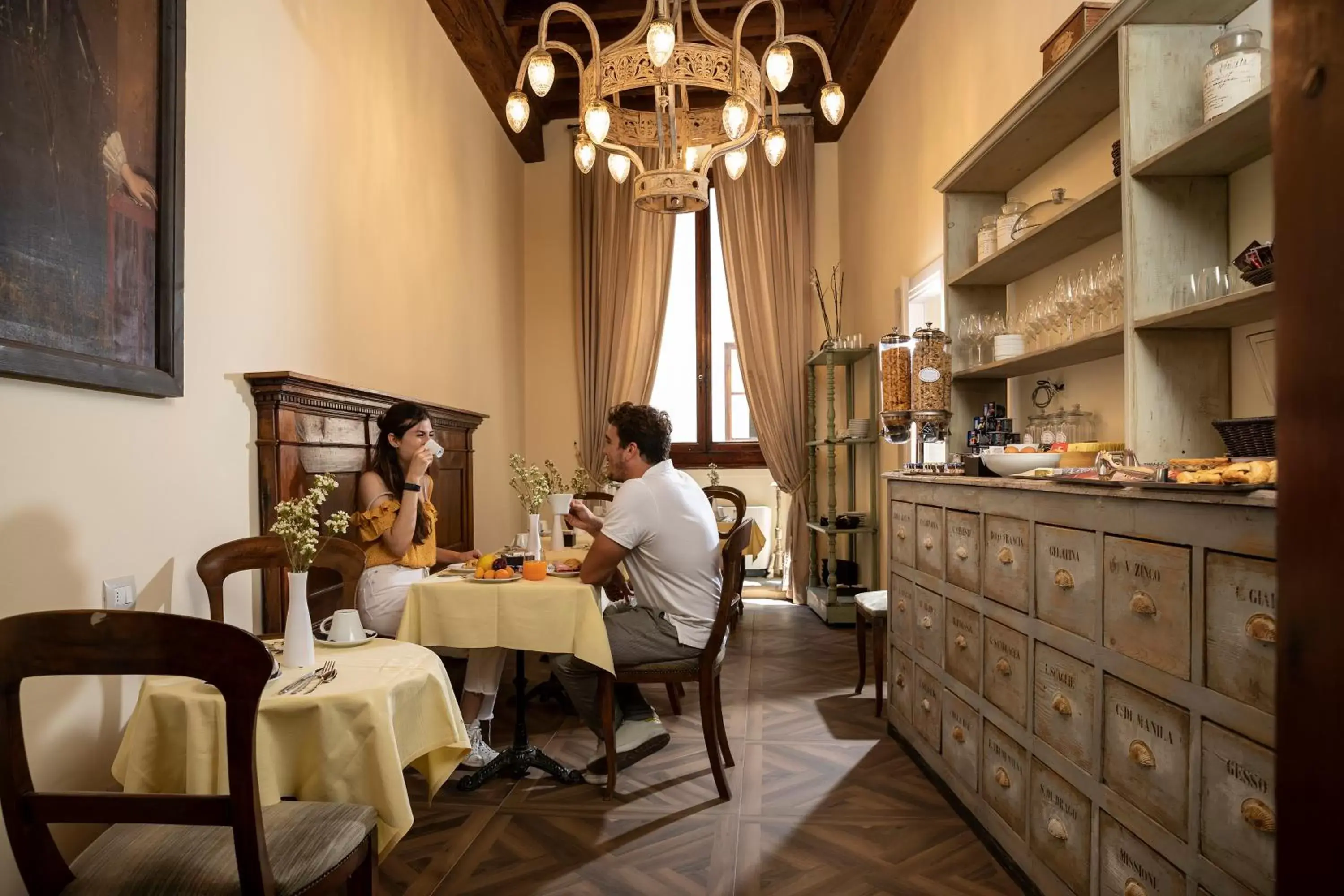 Breakfast, Restaurant/Places to Eat in Palazzo Martellini Residenza d'epoca
