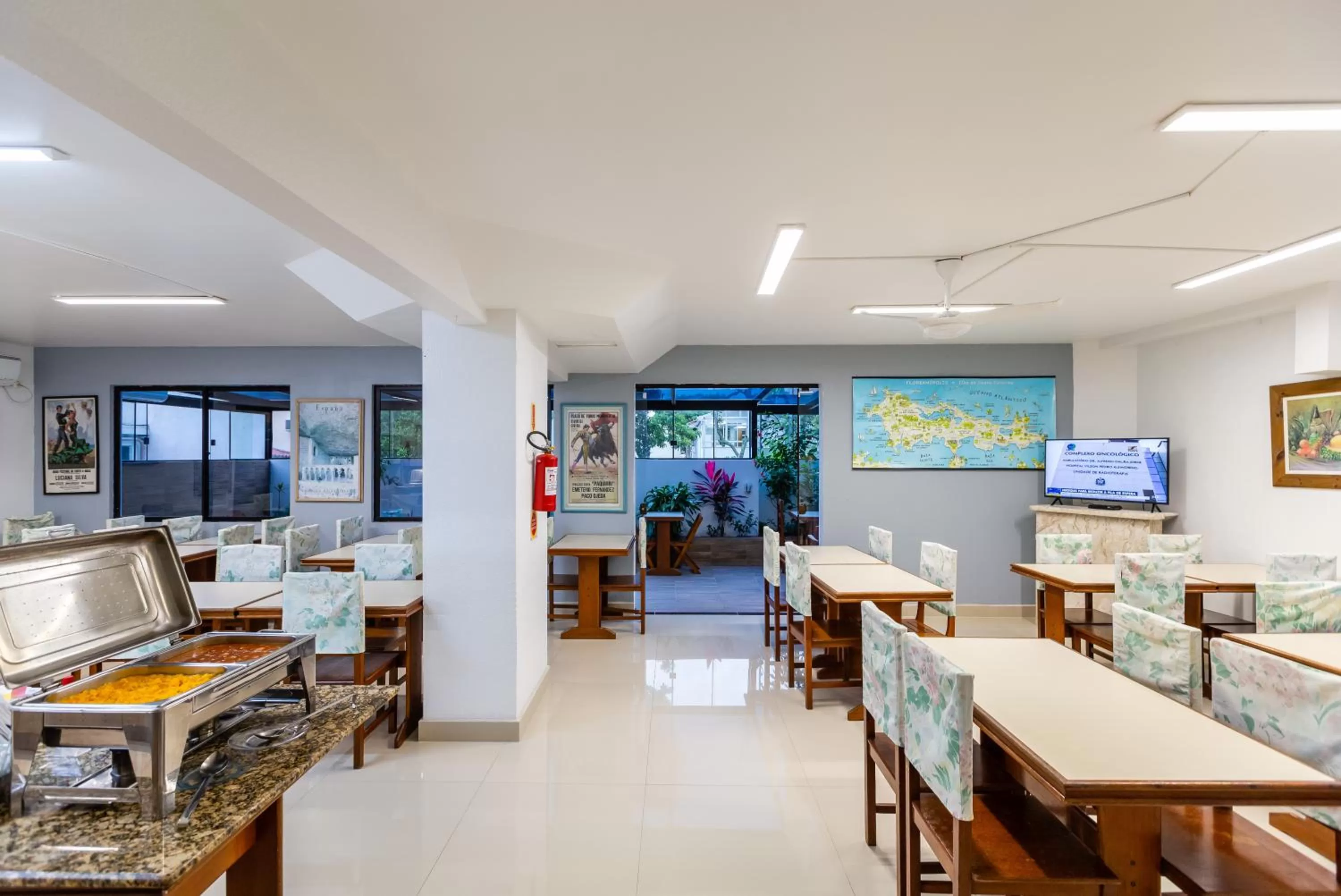 Restaurant/places to eat in Hotel Vila Mar