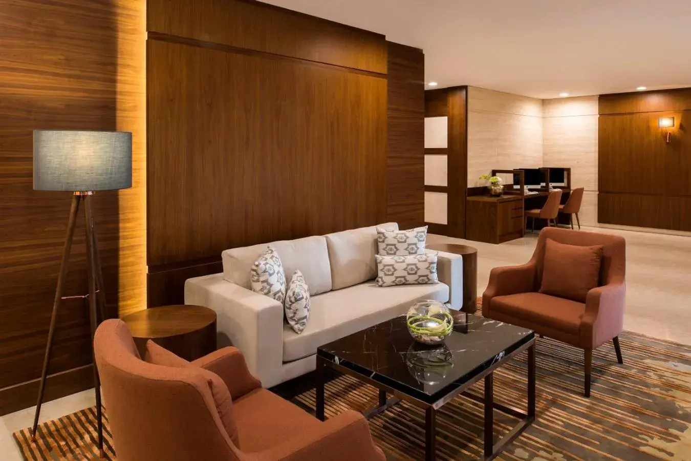 Lobby or reception in Fraser Suites Muscat Lobby or reception in Fraser Suites Muscat
