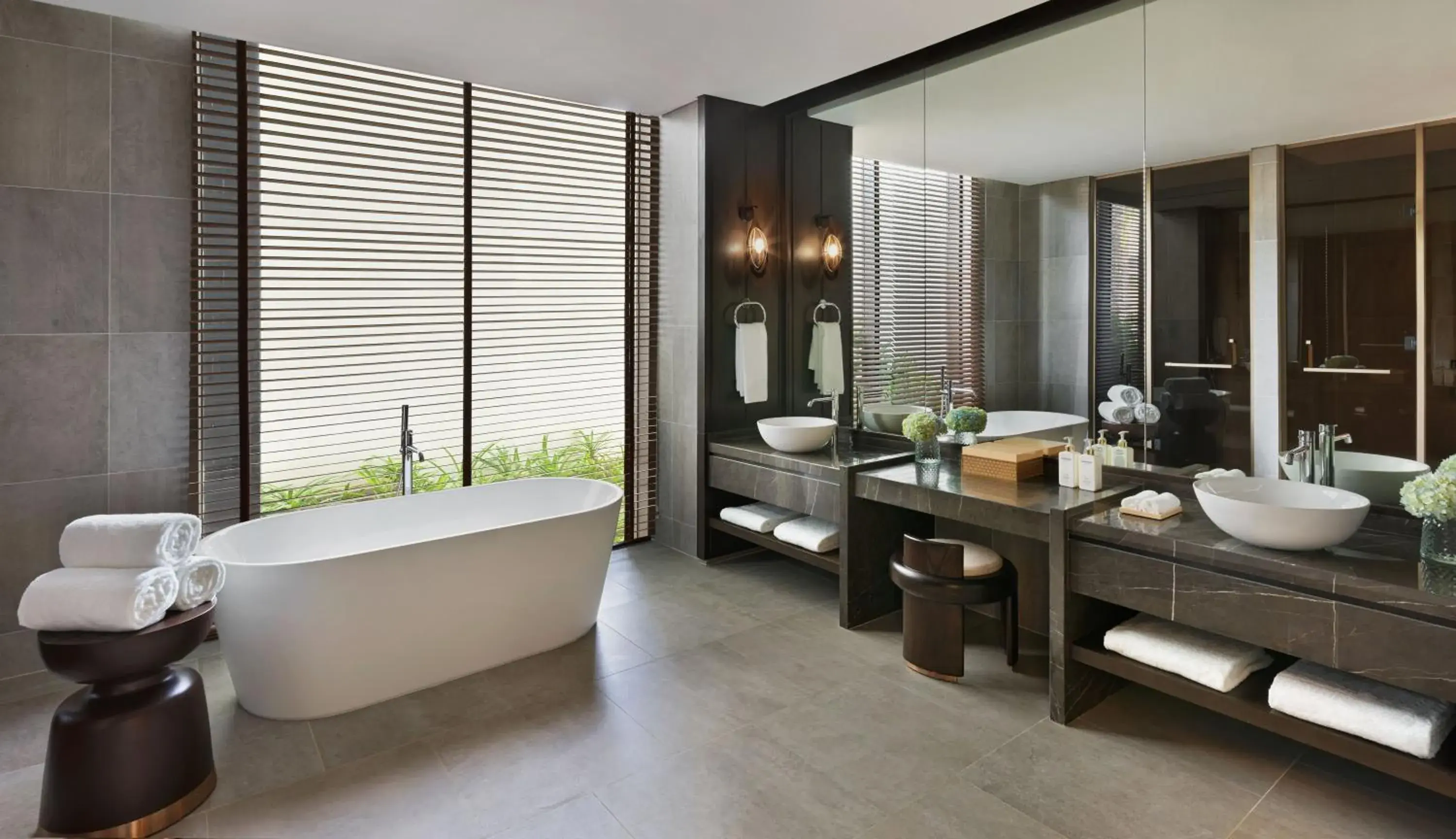 Bathroom in Gran Meliá Nha Trang