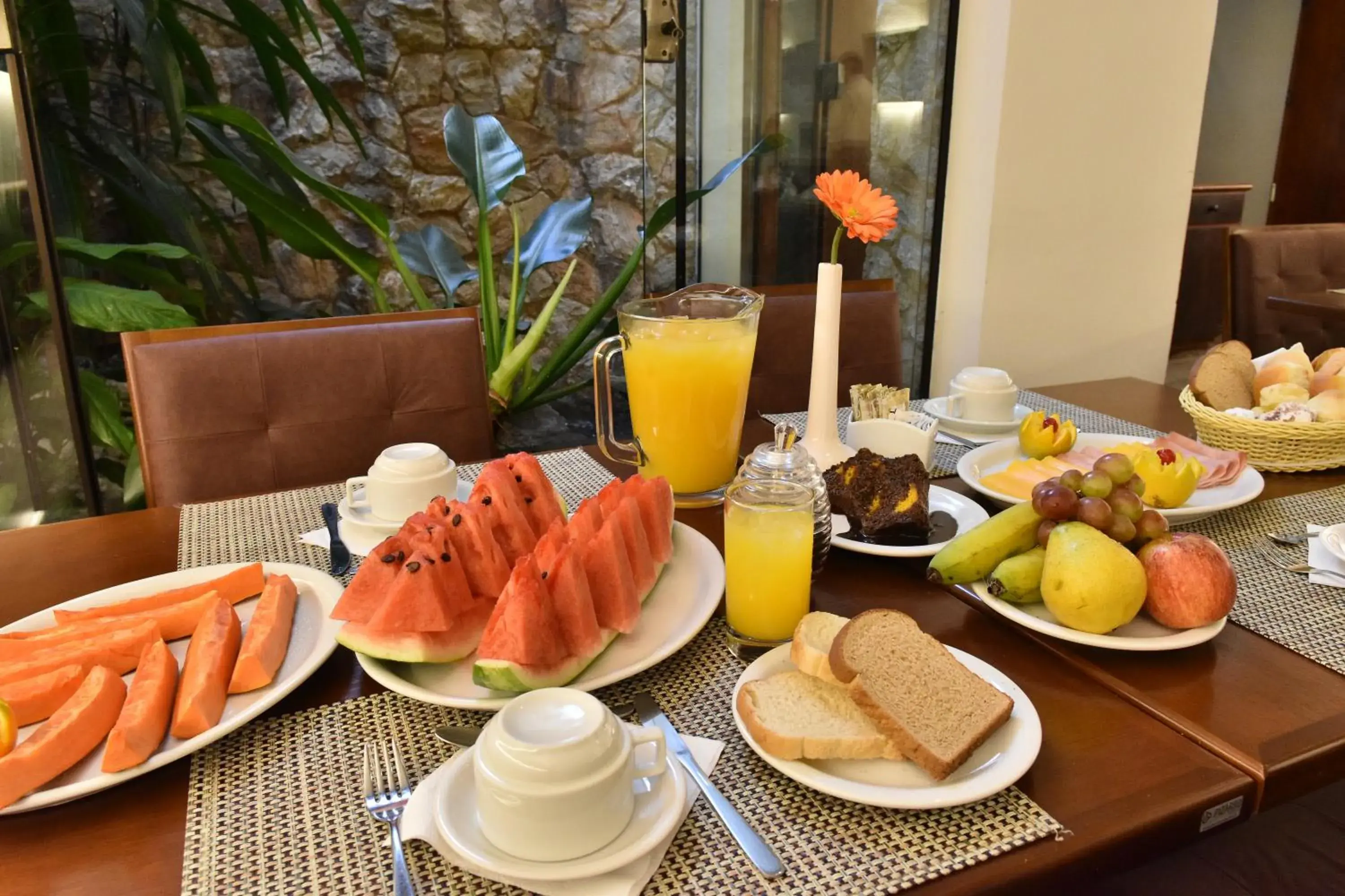 Restaurant/places to eat, Breakfast in Cordilheira Hotel