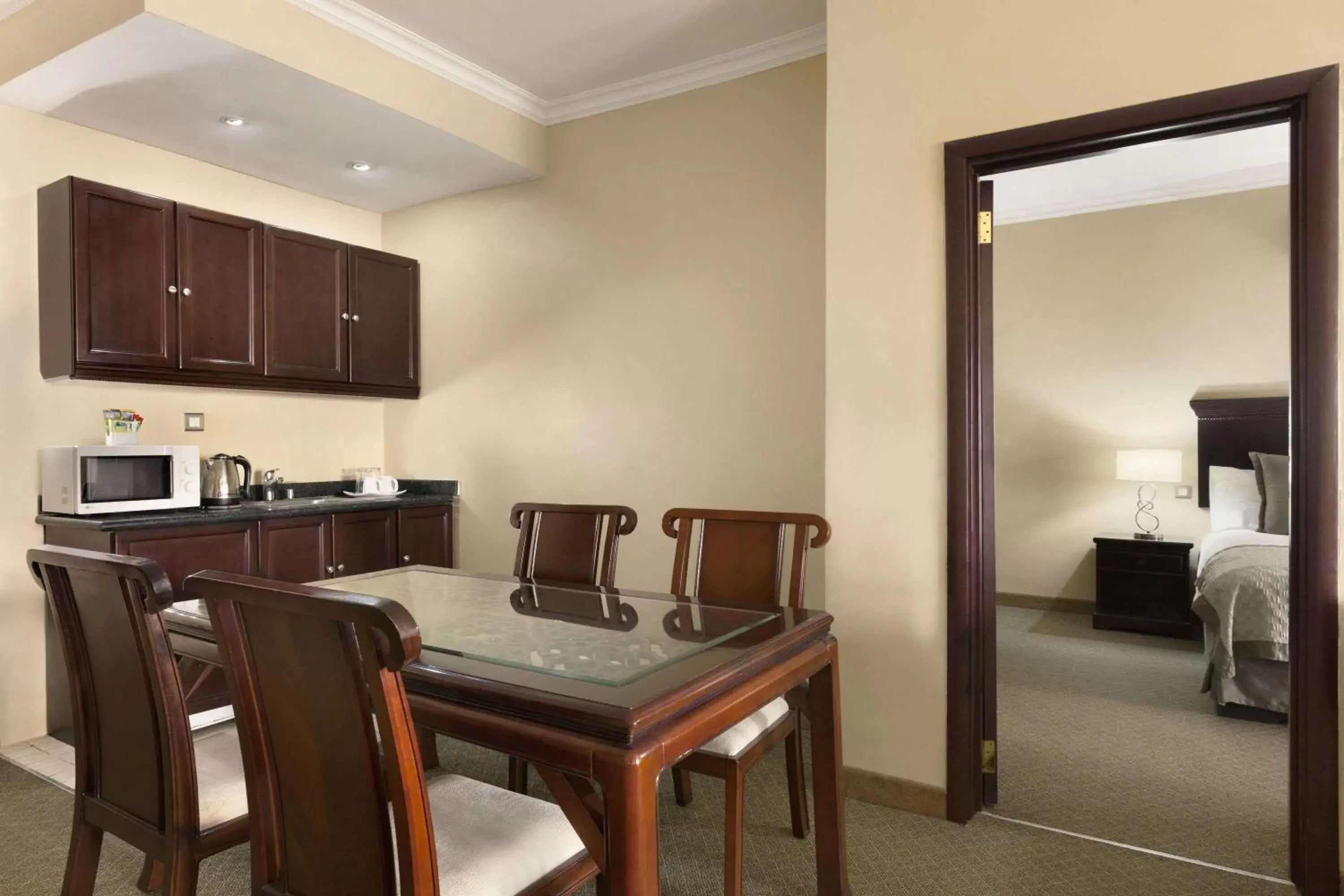 Photo of the whole room, Kitchen/Kitchenette in Hawthorn Suites by Wyndham Abuja