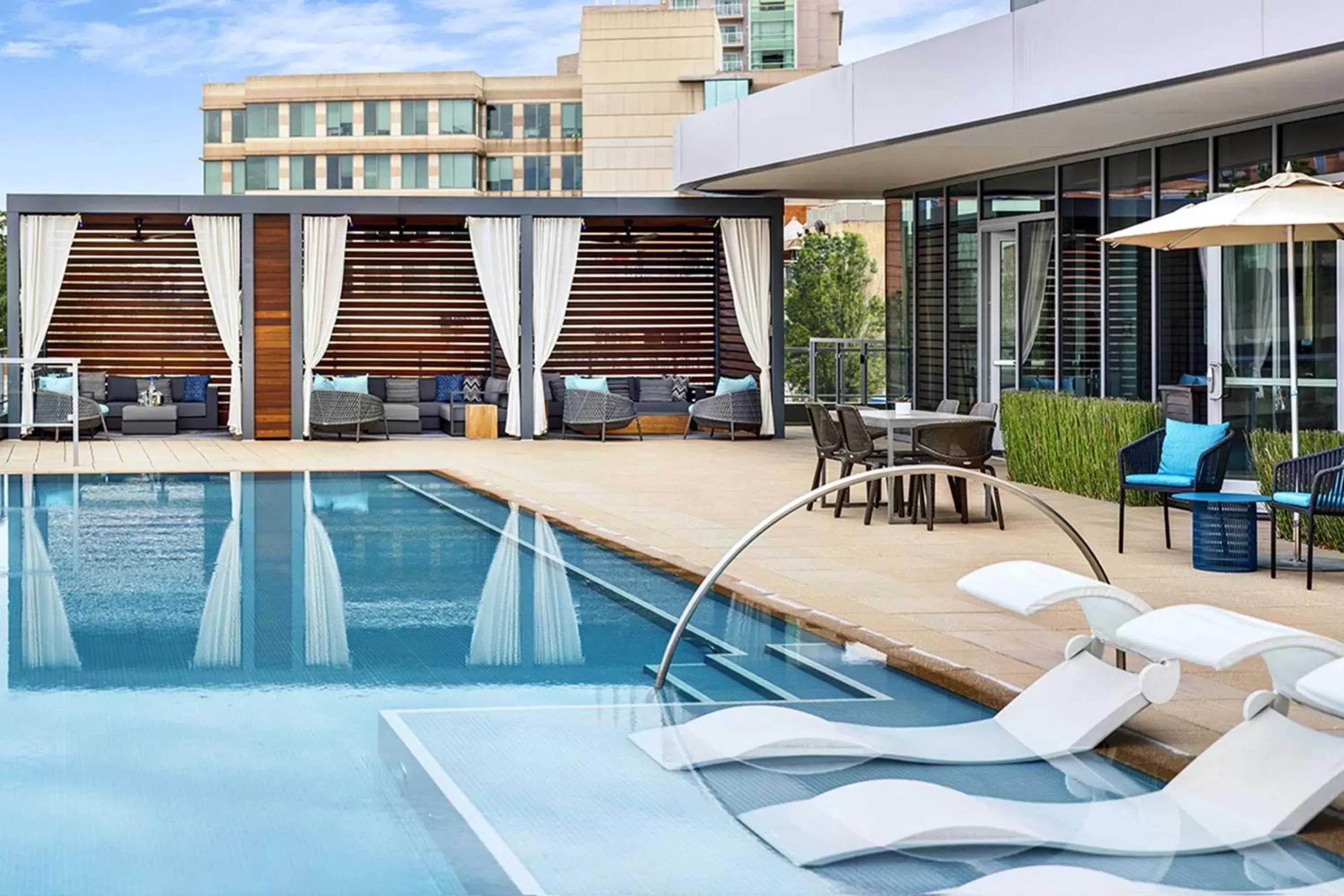 Swimming Pool in The Westin at The Woodlands