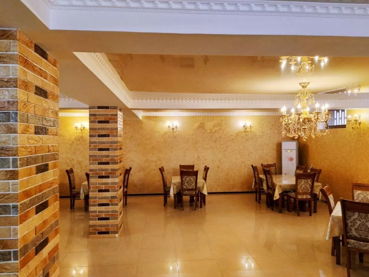 Restaurant/places to eat in Hotel Euro Asia Khiva in Ichan Qala