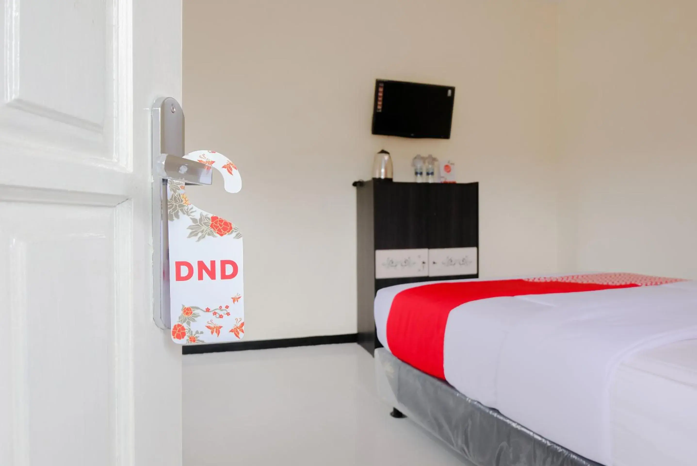 Bedroom, Bed in OYO 894 Nusa Indah Homestay Syariah