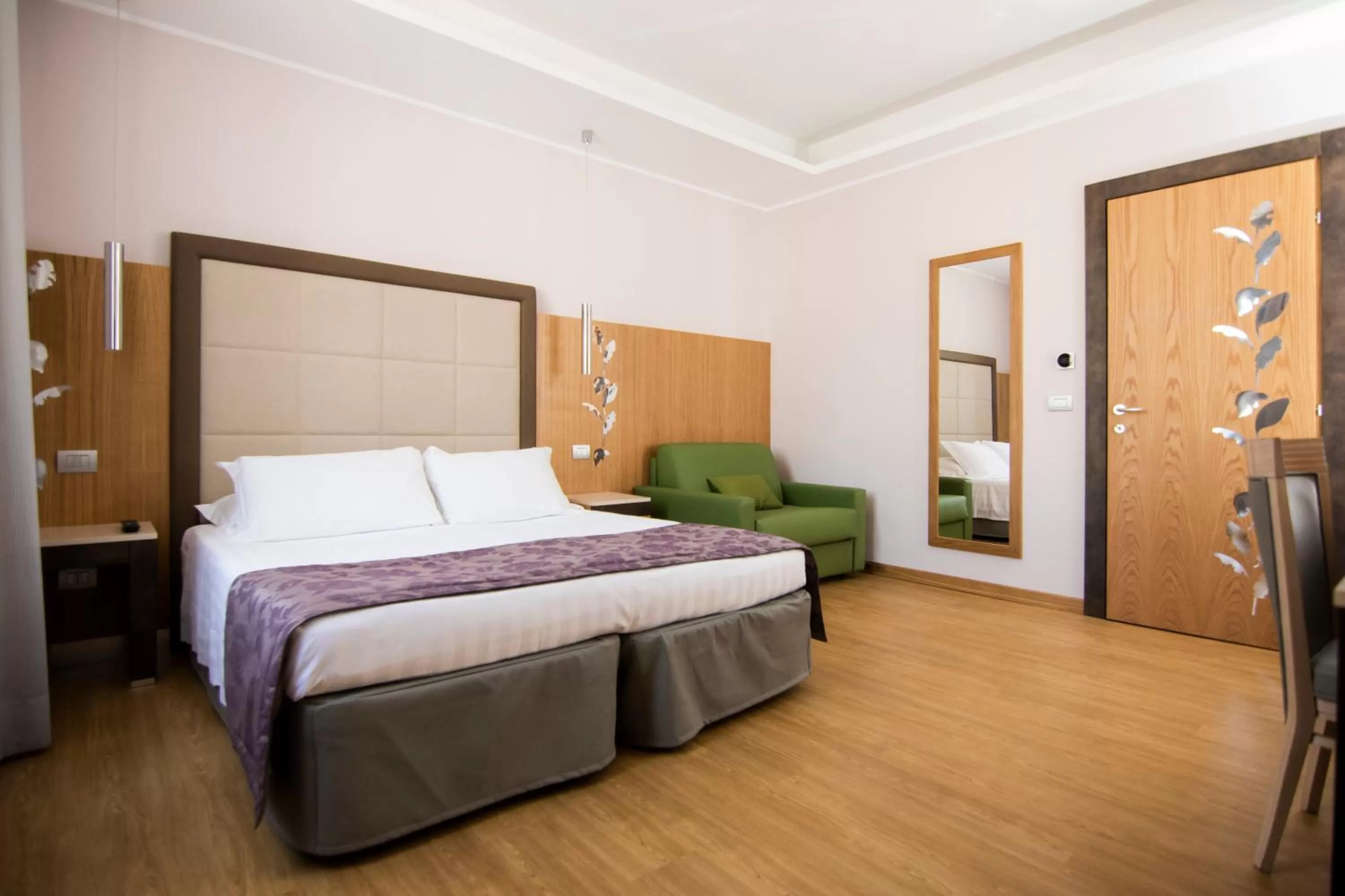 Photo of the whole room, Bed in Vibe Nazionale