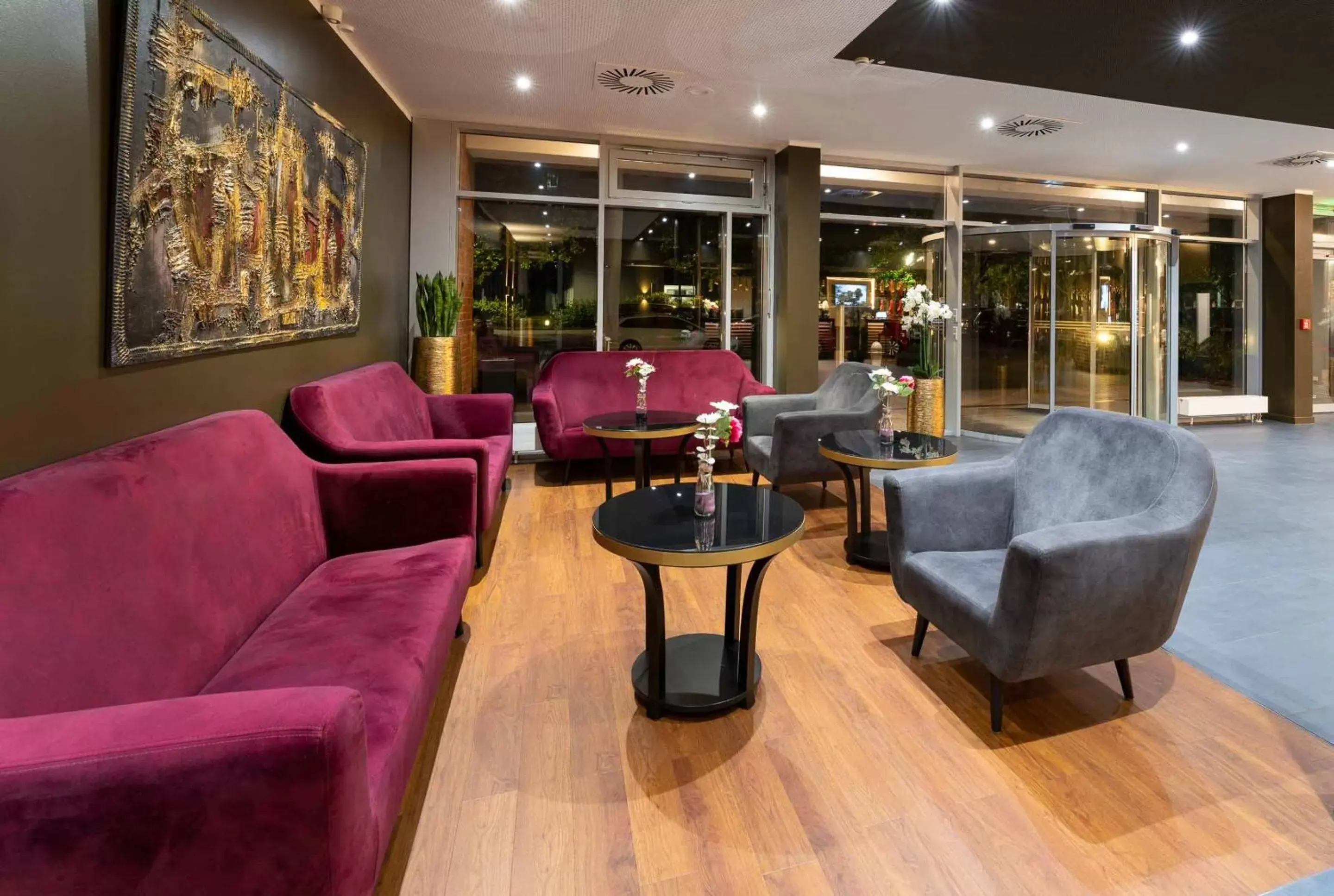 Lobby or reception, Lounge/Bar in PLAZA Inn Karlsruhe