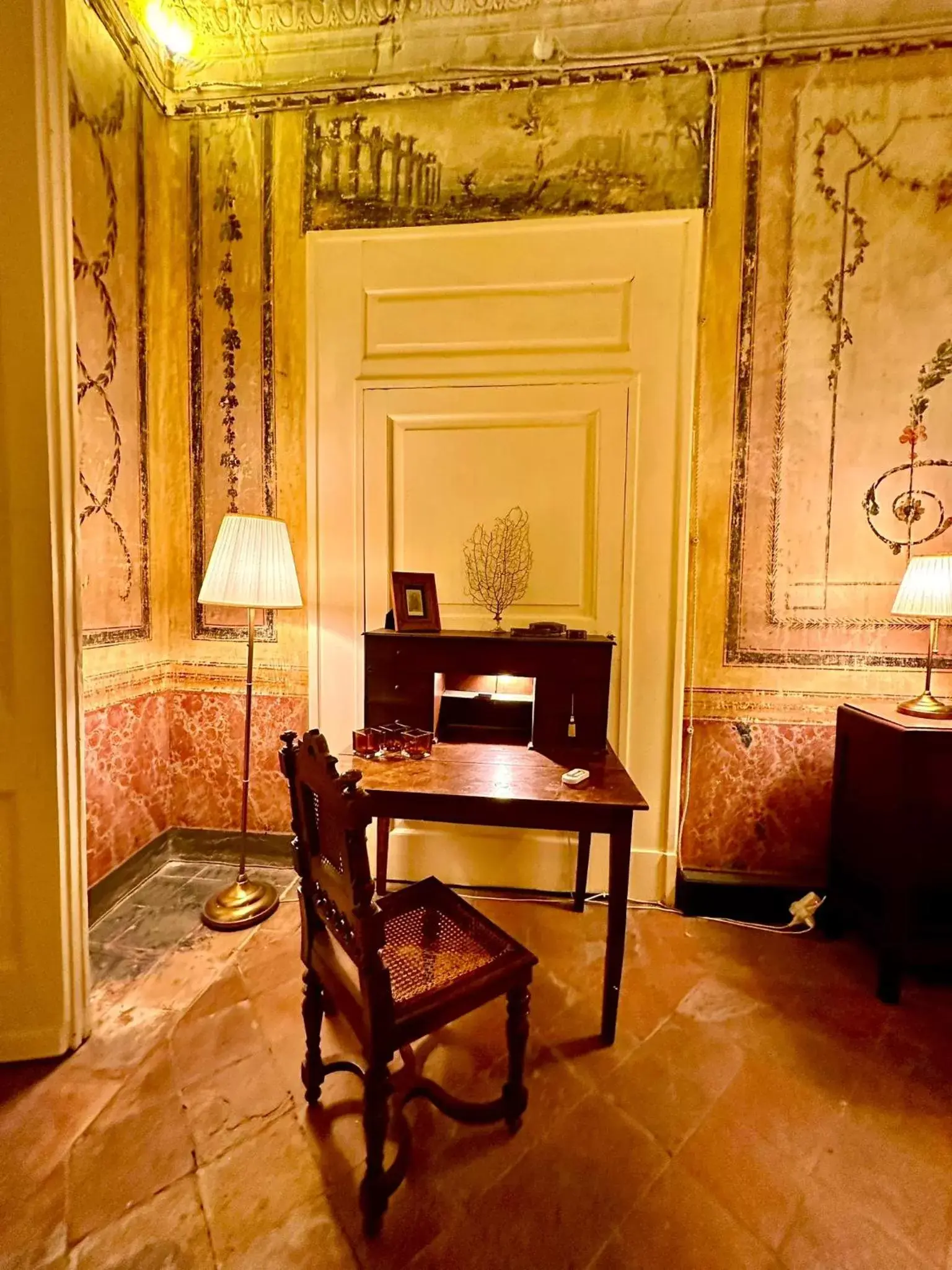 Bedroom, Seating Area in Casa Santangelo Suites