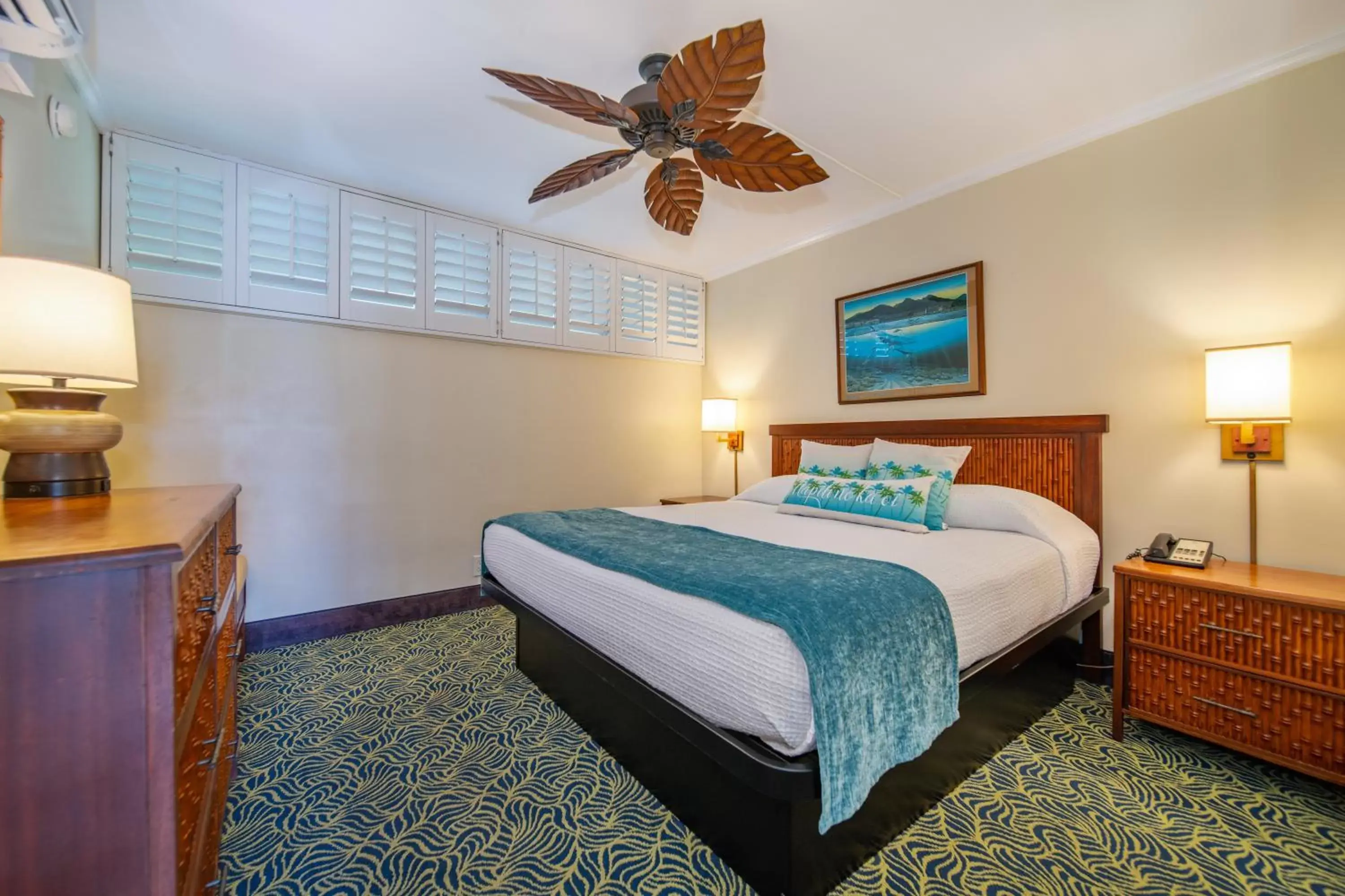 Bed in Napili Shores Maui by OUTRIGGER - No Resort & Housekeeping Fees