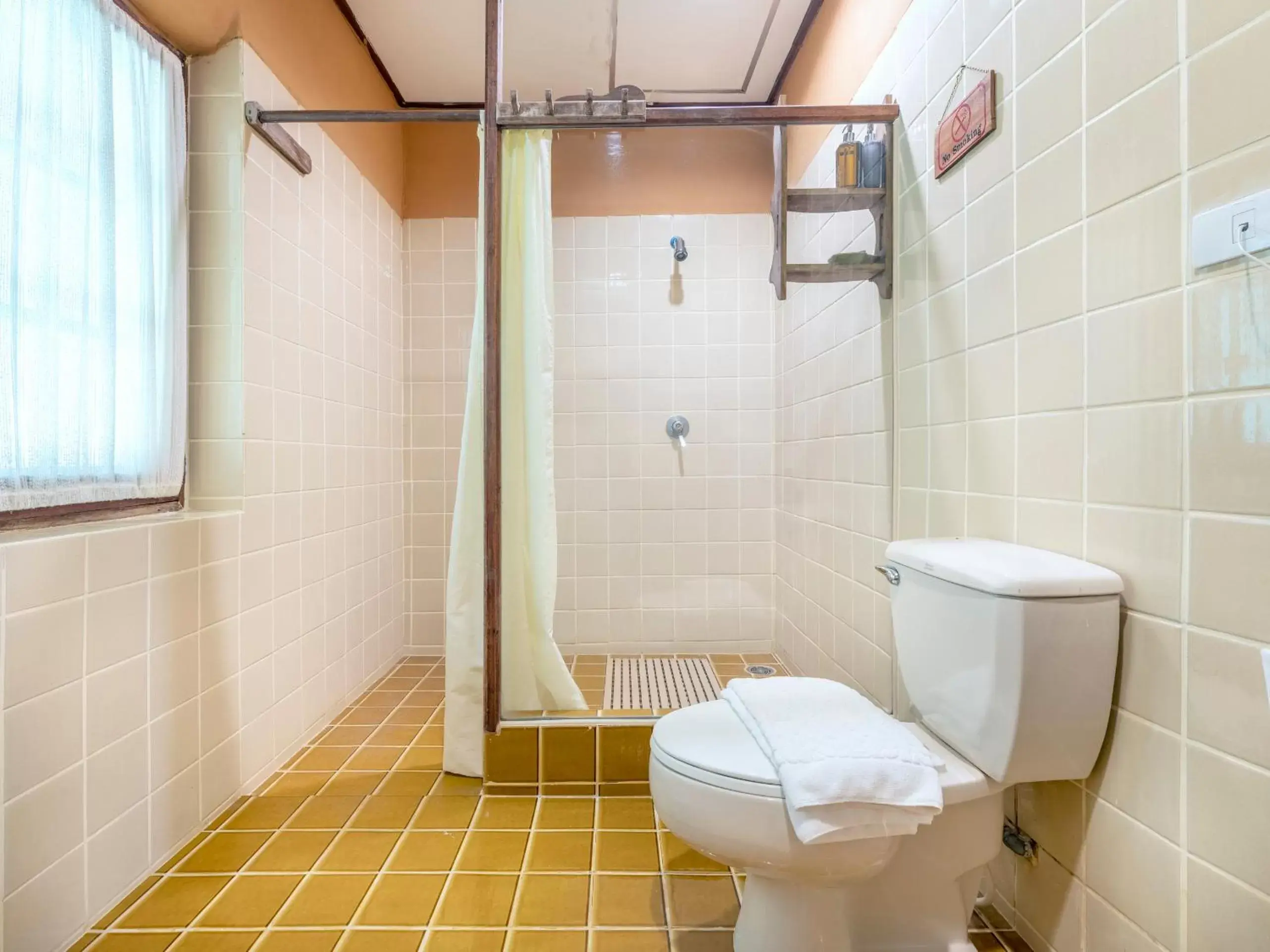 Bathroom in Vana Varin Resort