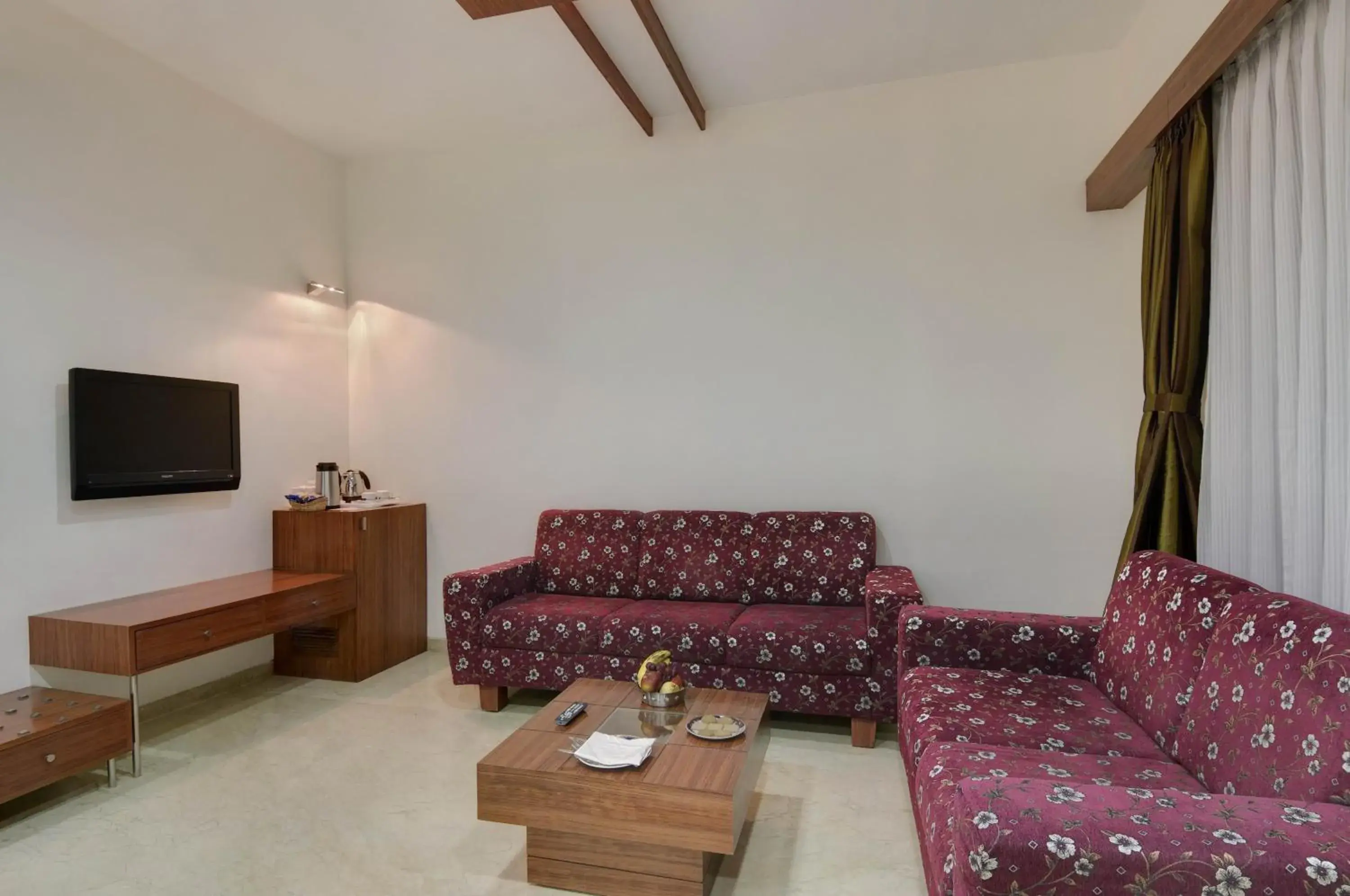 Living room, Seating Area in Inder Residency Resort & Spa Udaipur