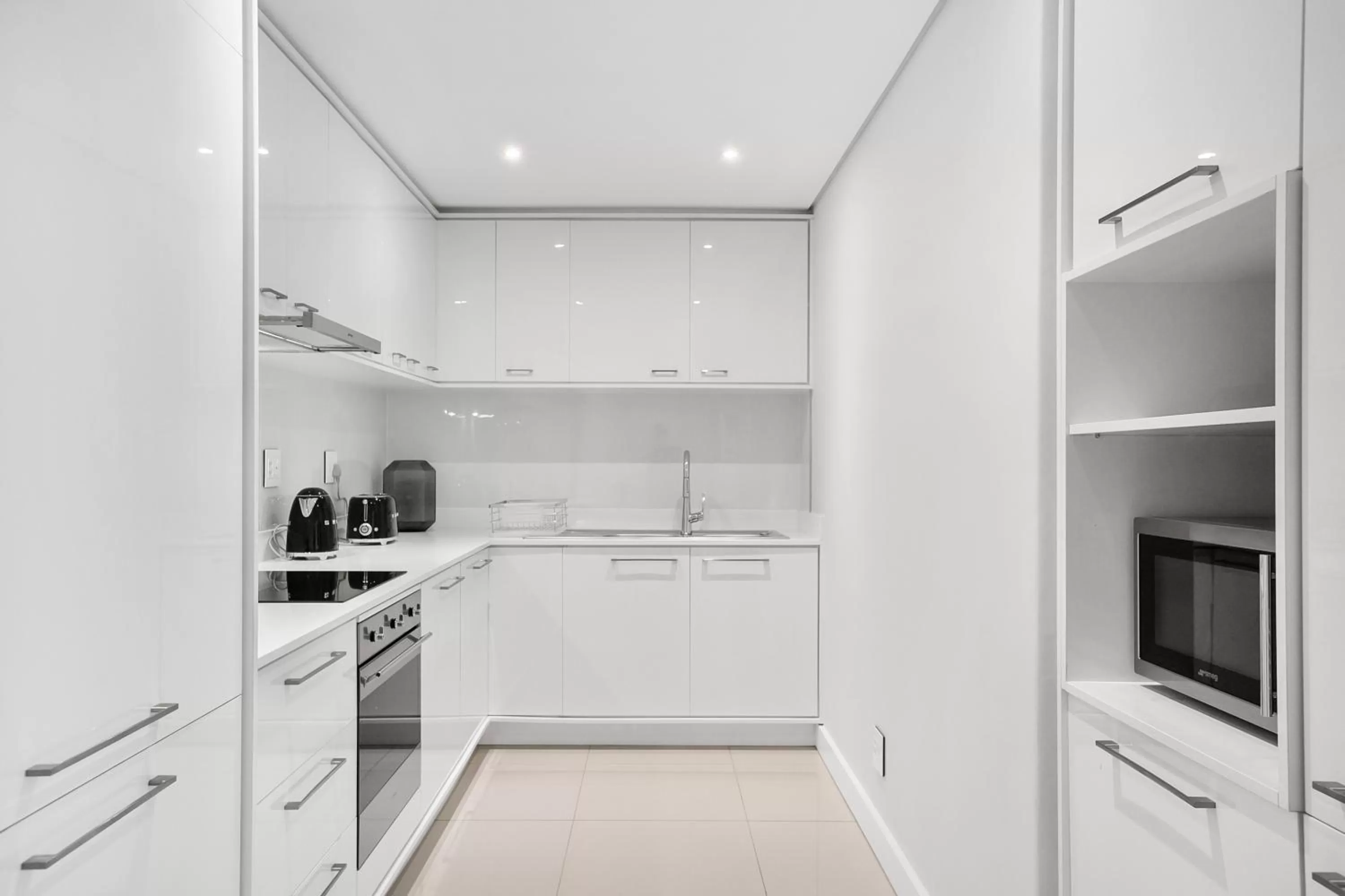 Coffee/tea facilities in The Park Central Residence - WITH GENERATOR