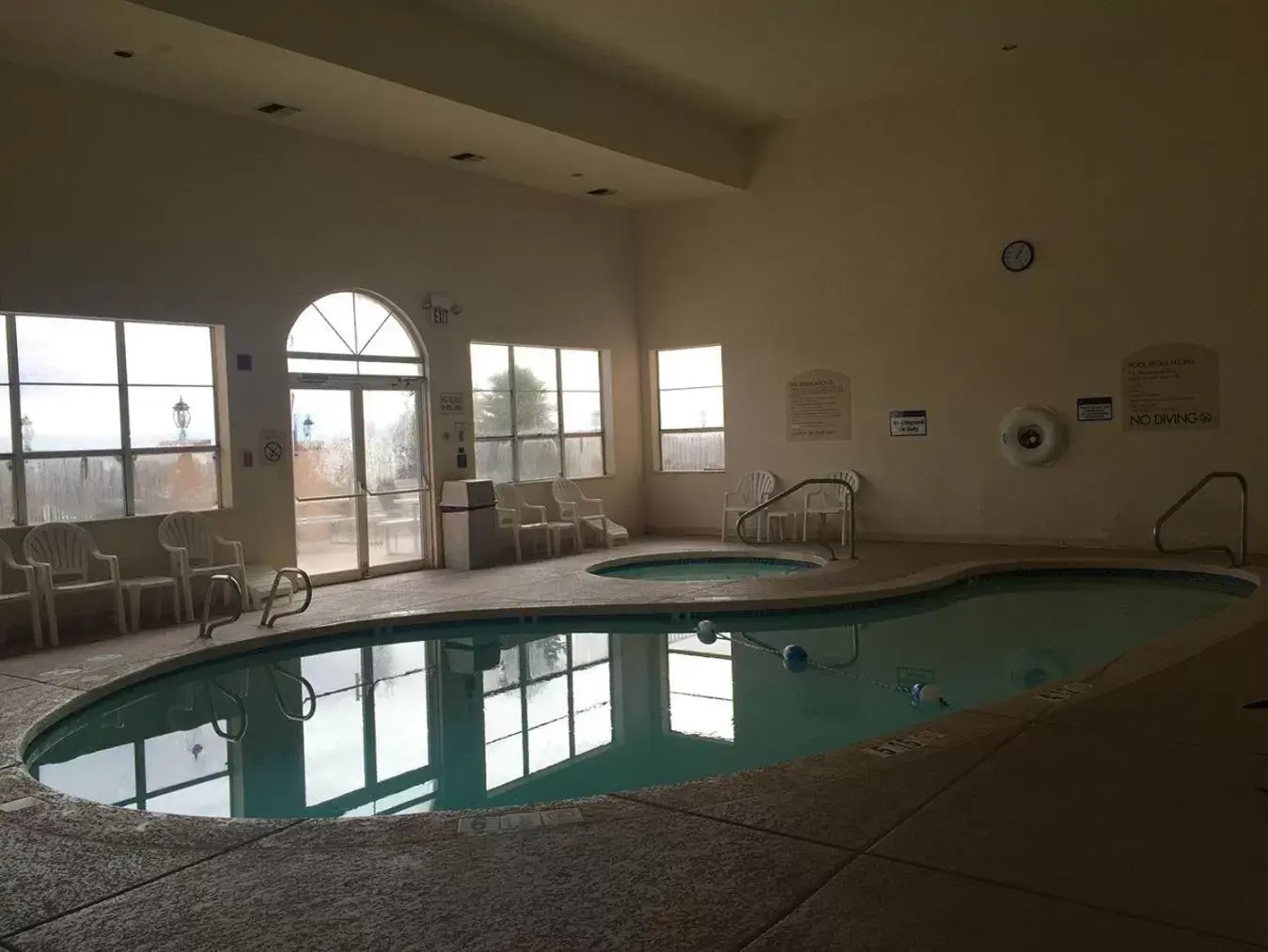 , Swimming Pool in Baymont Inn & Suites by Wyndham Holbrook