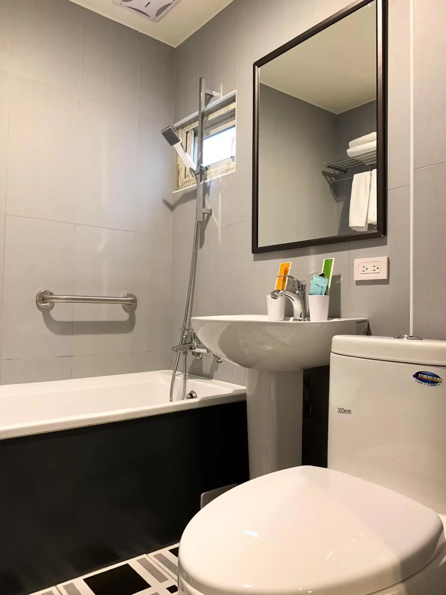 Bathroom in Raise Hotel Taichung