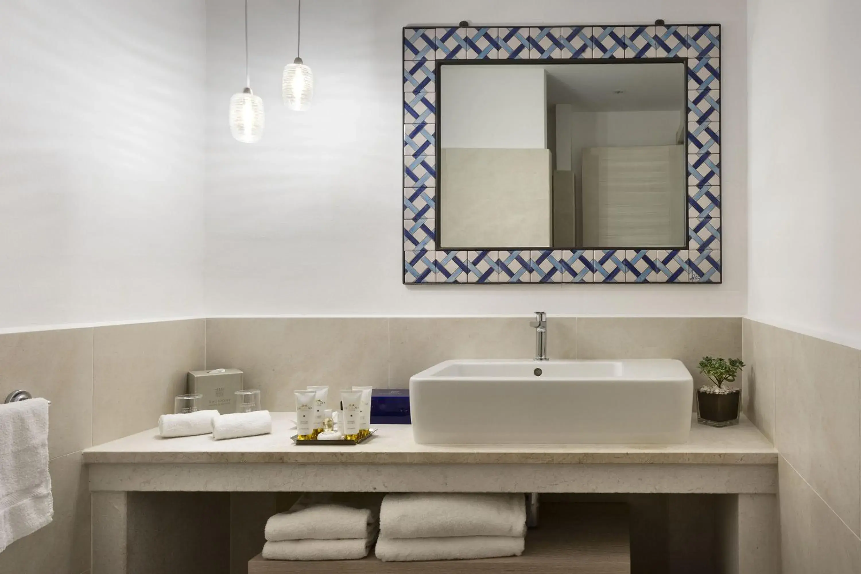 Bathroom in Baglioni Resort Sardinia - The Leading Hotels of the World