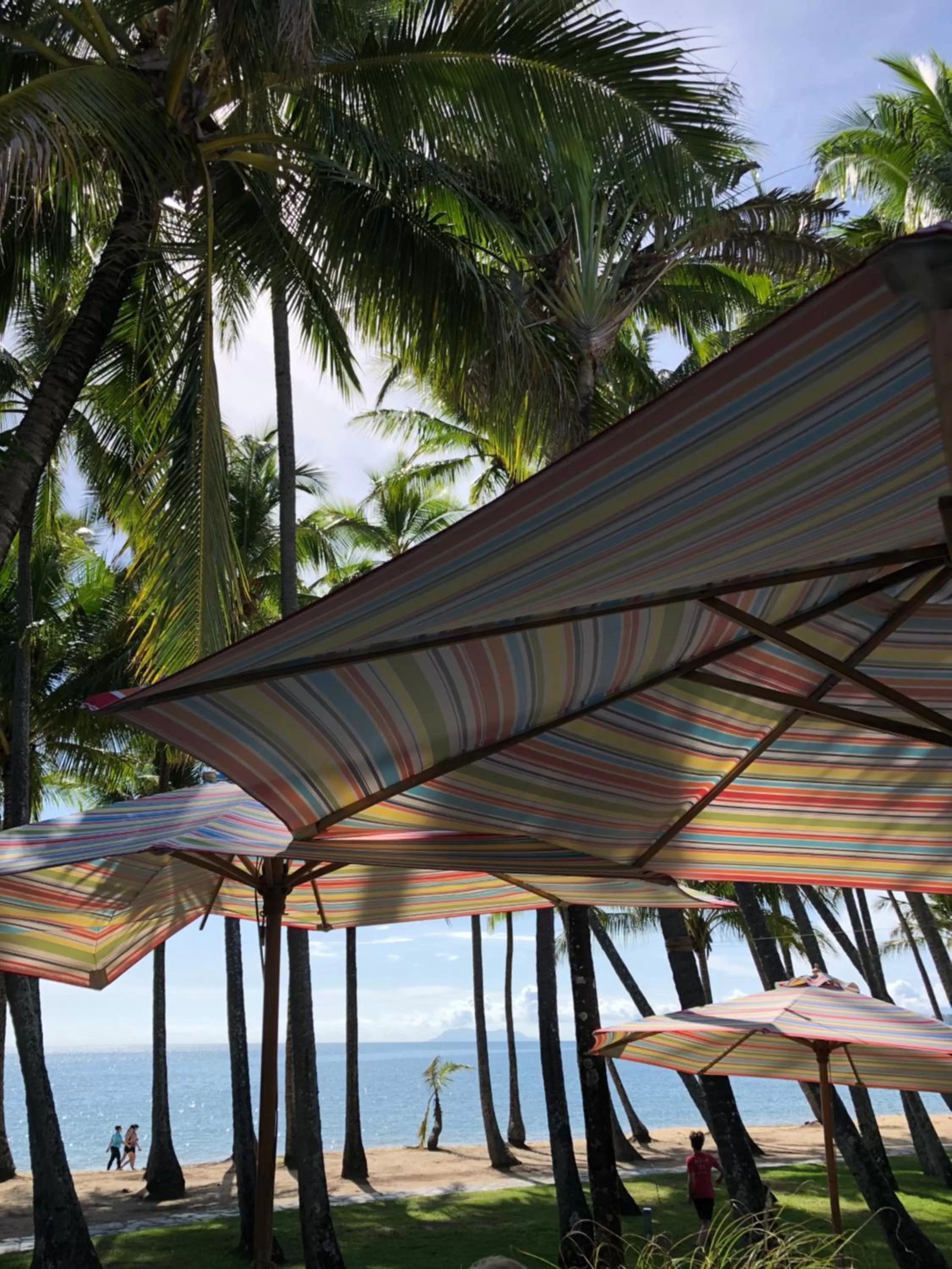 Restaurant/places to eat in Villa Beach Palm Cove