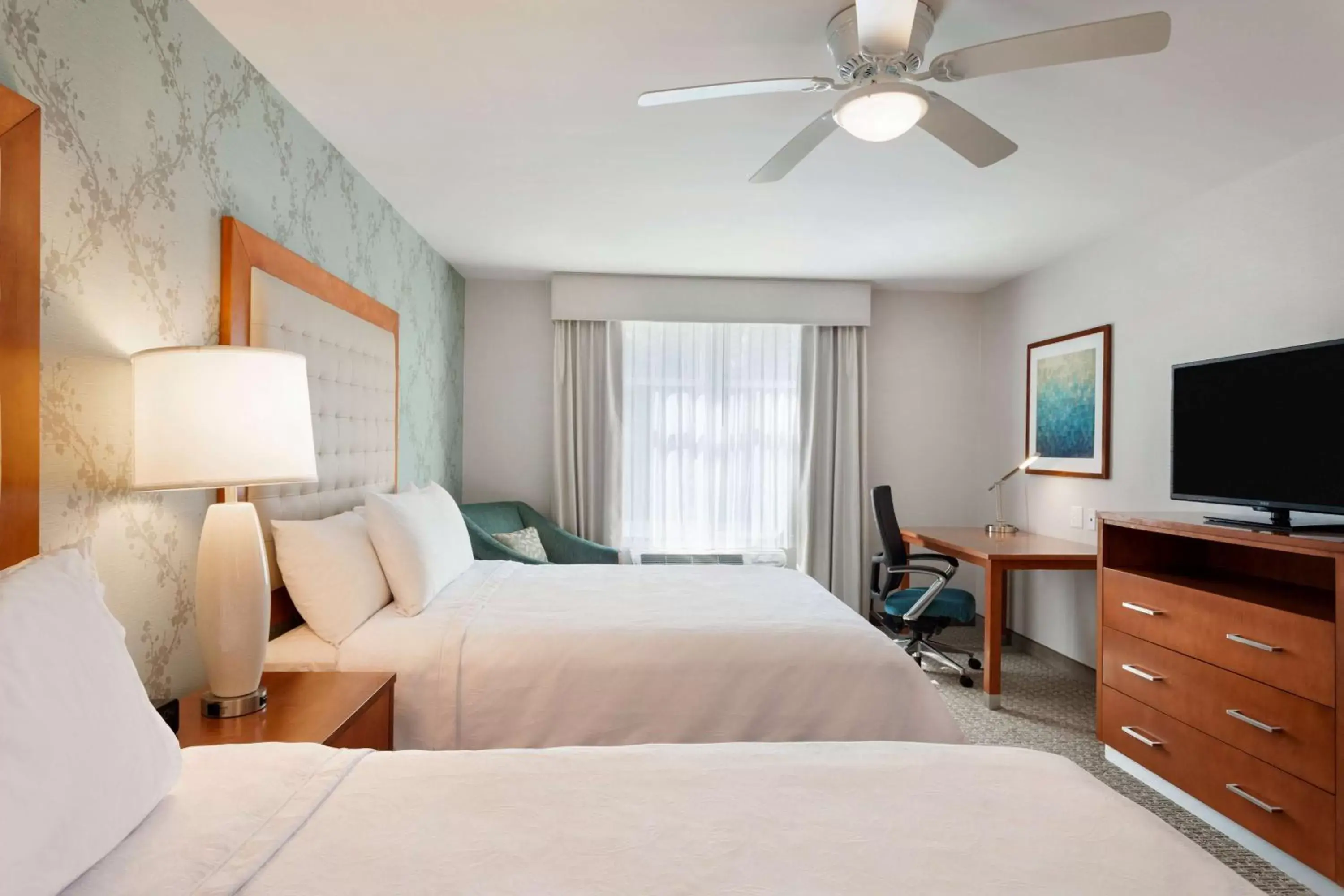 Bedroom, Bed in Homewood Suites by Hilton Gateway Hills Nashua