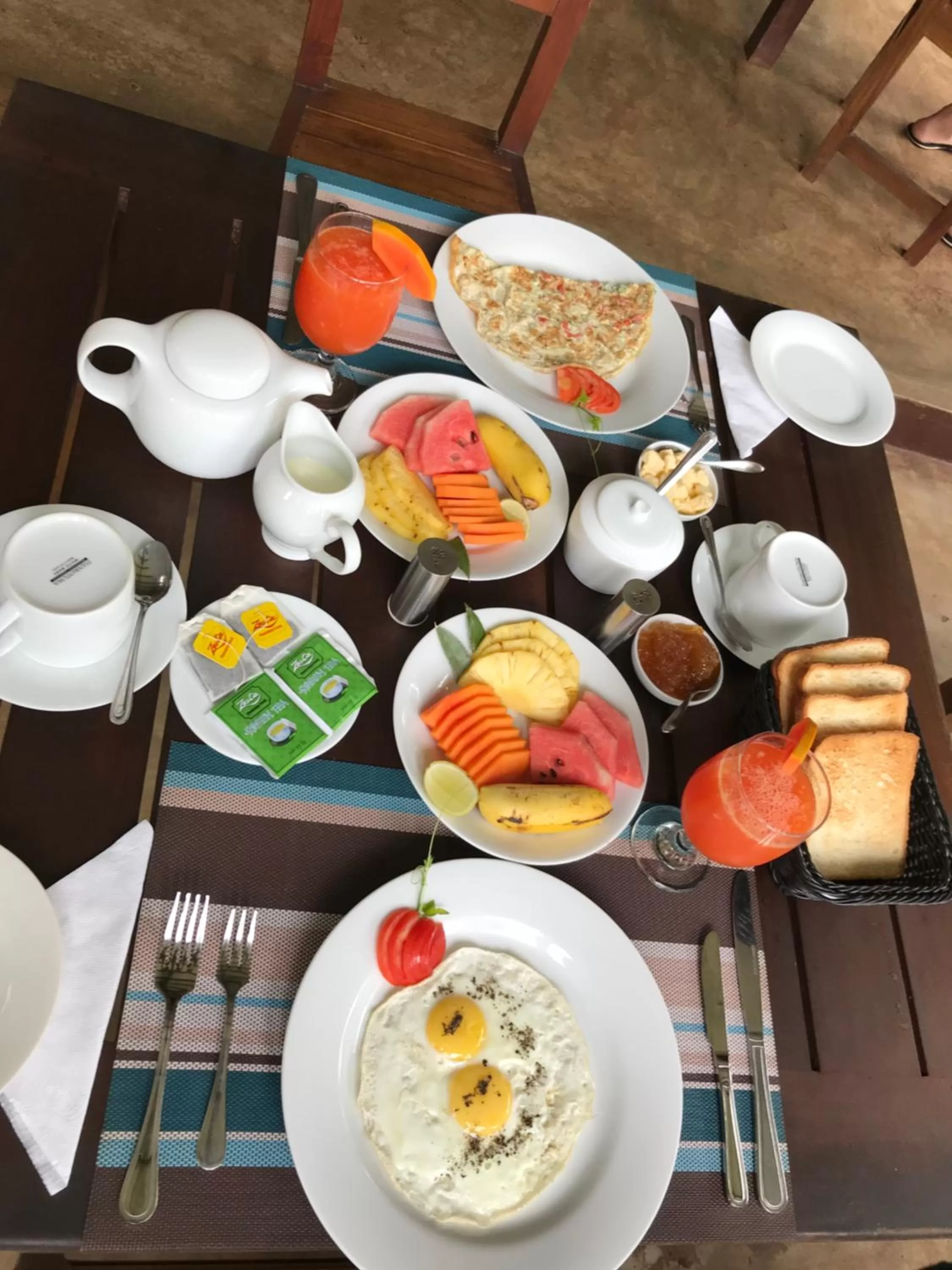 Food and drinks in Hotel Heladiv