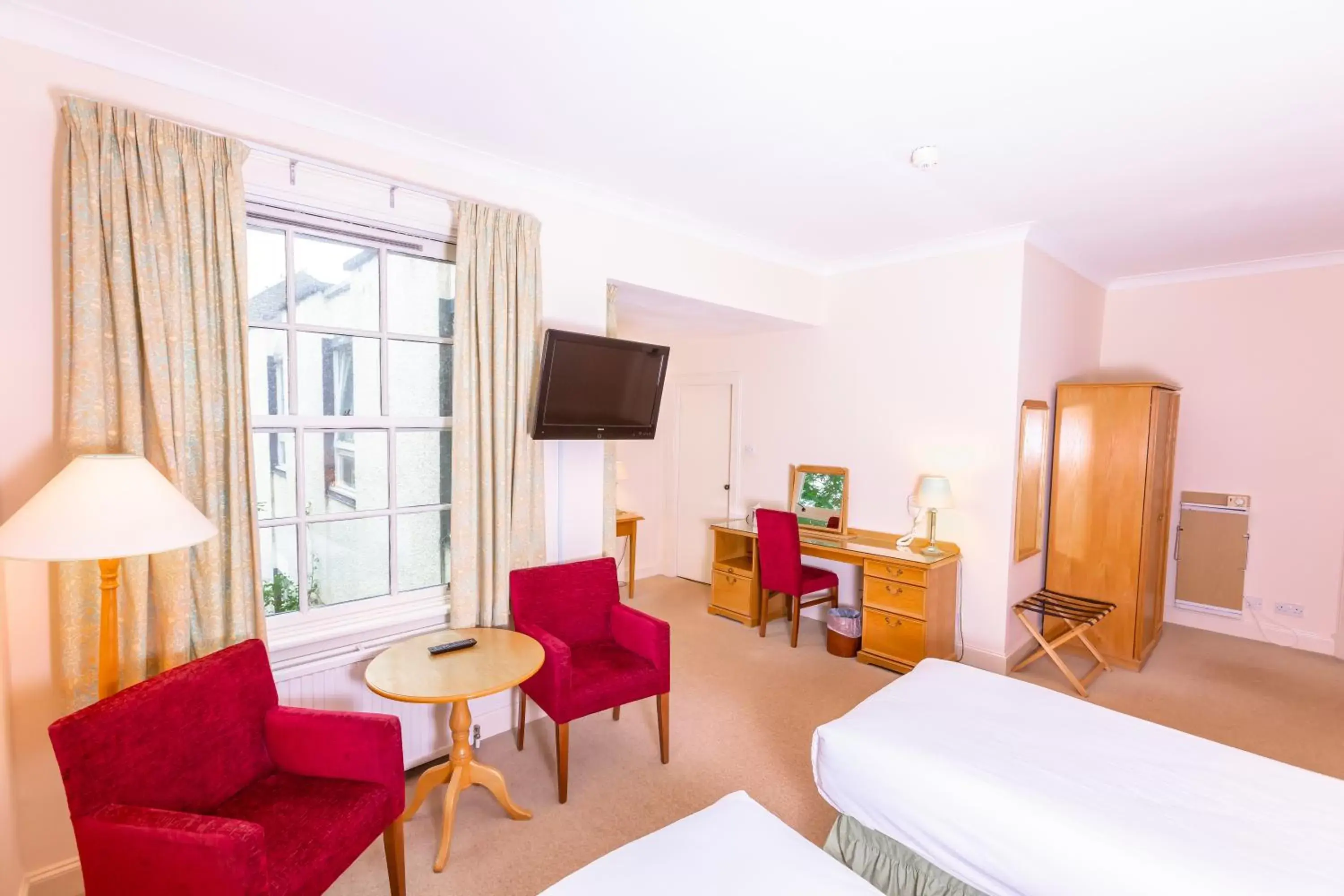 Standard Double or Twin Room in Green Hotel Standard Double or Twin Room in Green Hotel