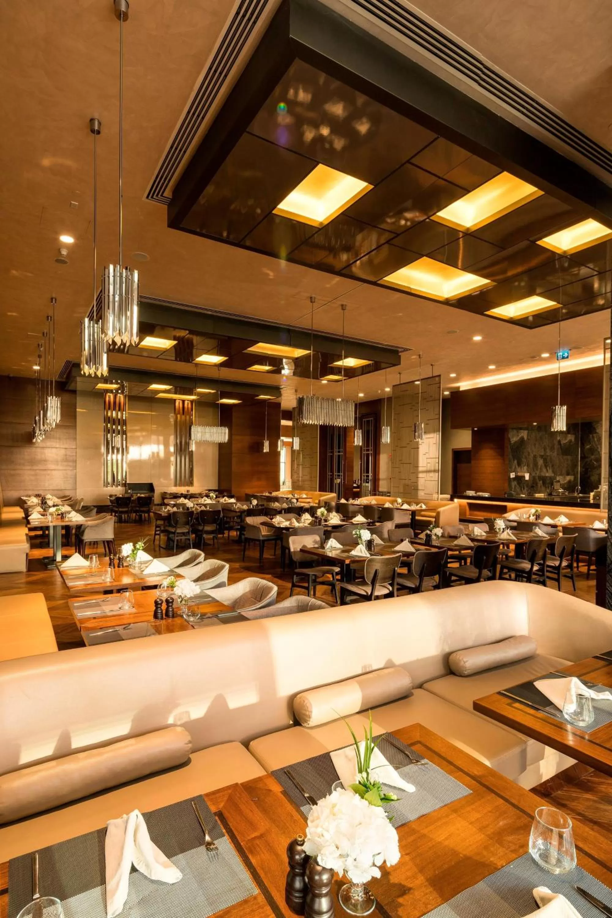 Restaurant/places to eat in Sheraton Grand Istanbul Atasehir