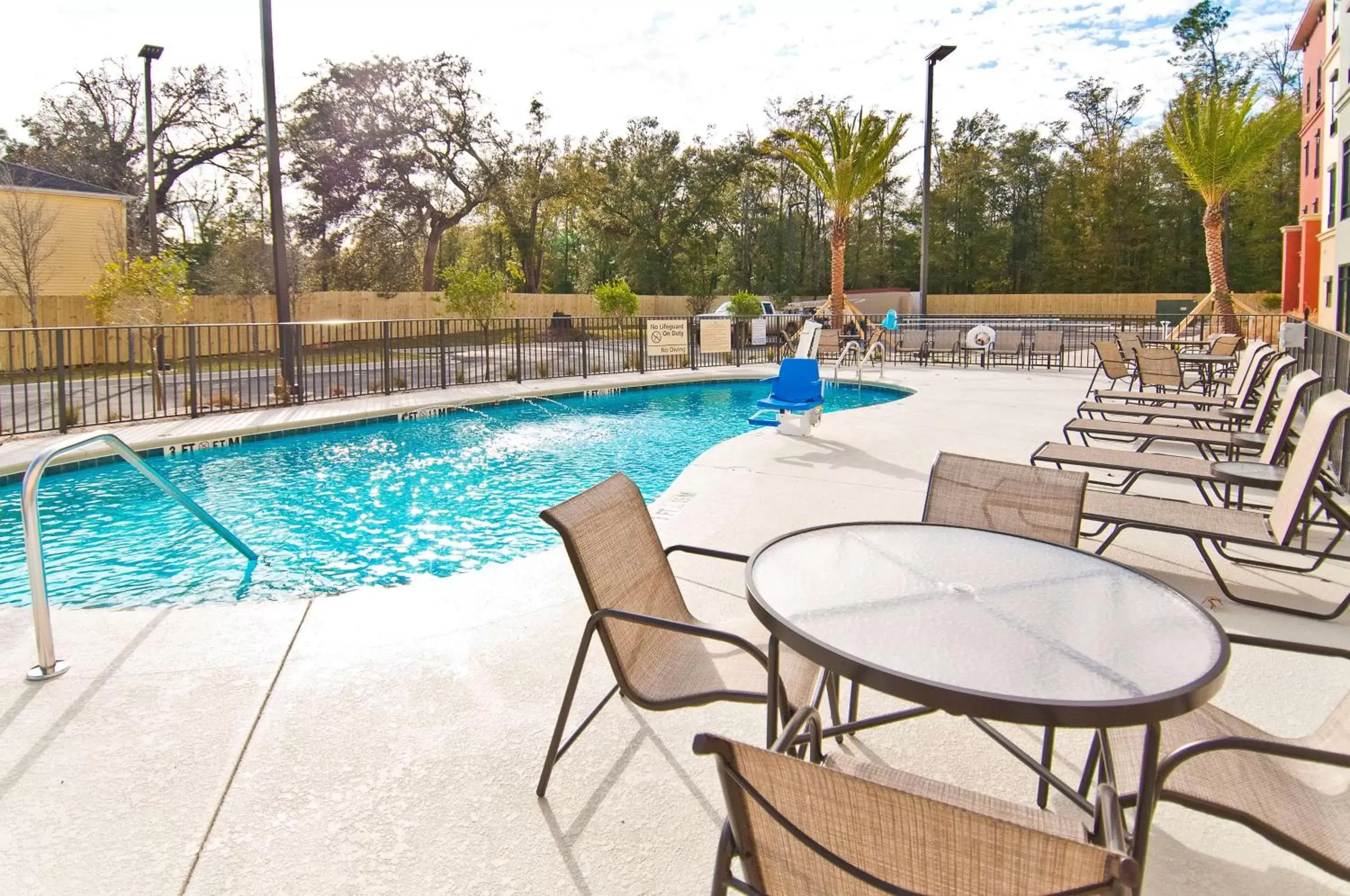 Pool view, Swimming Pool in Hampton Inn & Suites Pensacola/I-10 Pine Forest Road