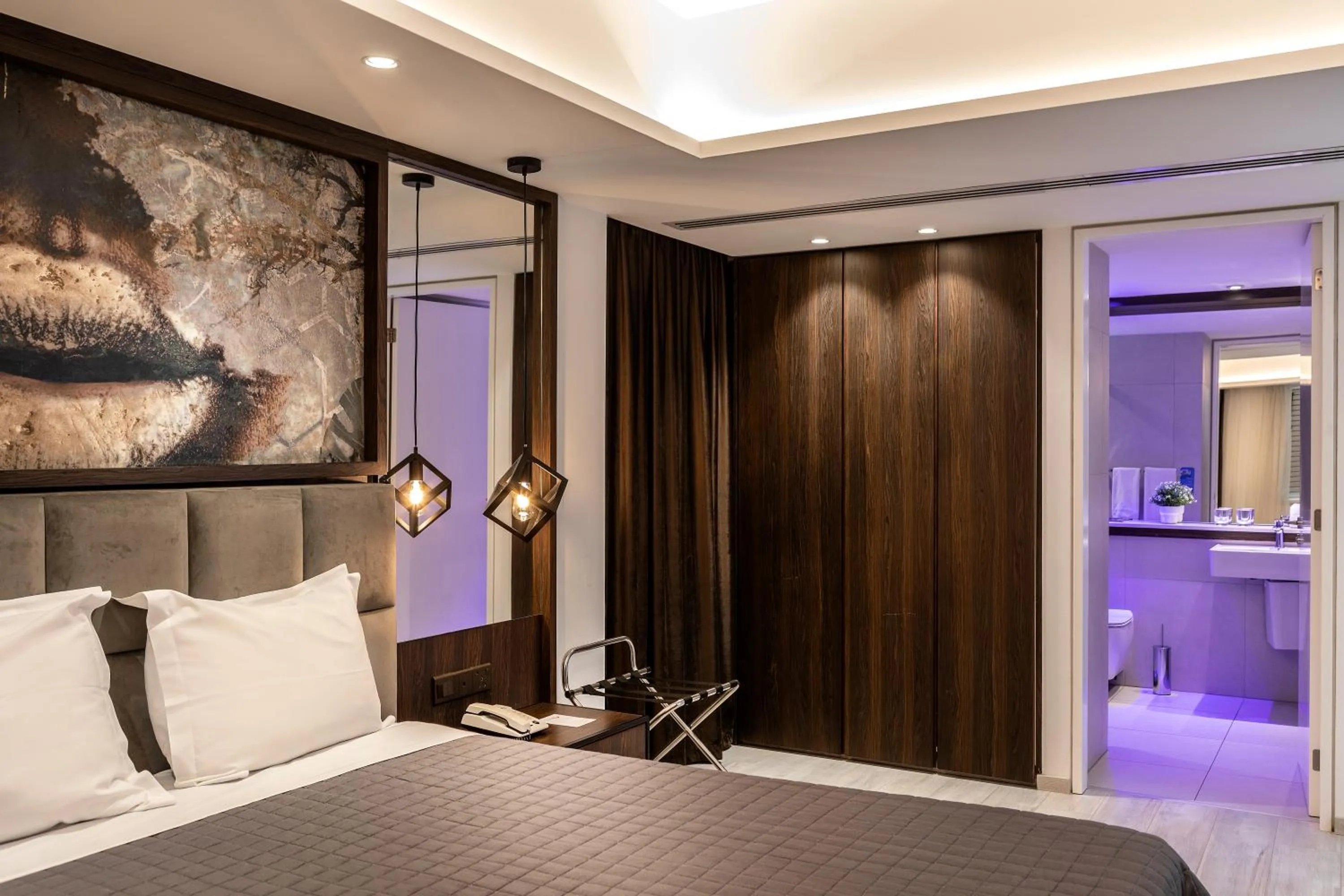 Photo of the whole room, Bed in Almond Business Hotel