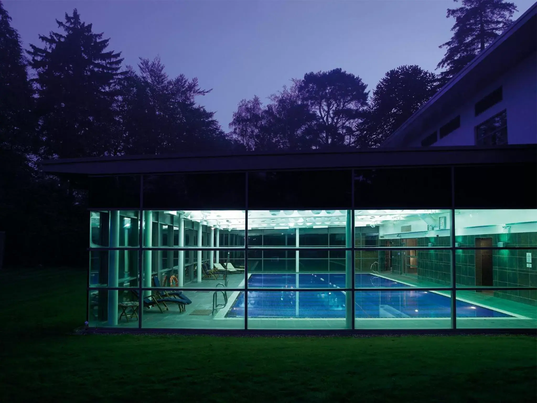 Swimming pool in Macdonald Berystede Hotel & Spa Swimming pool in Macdonald Berystede Hotel & Spa