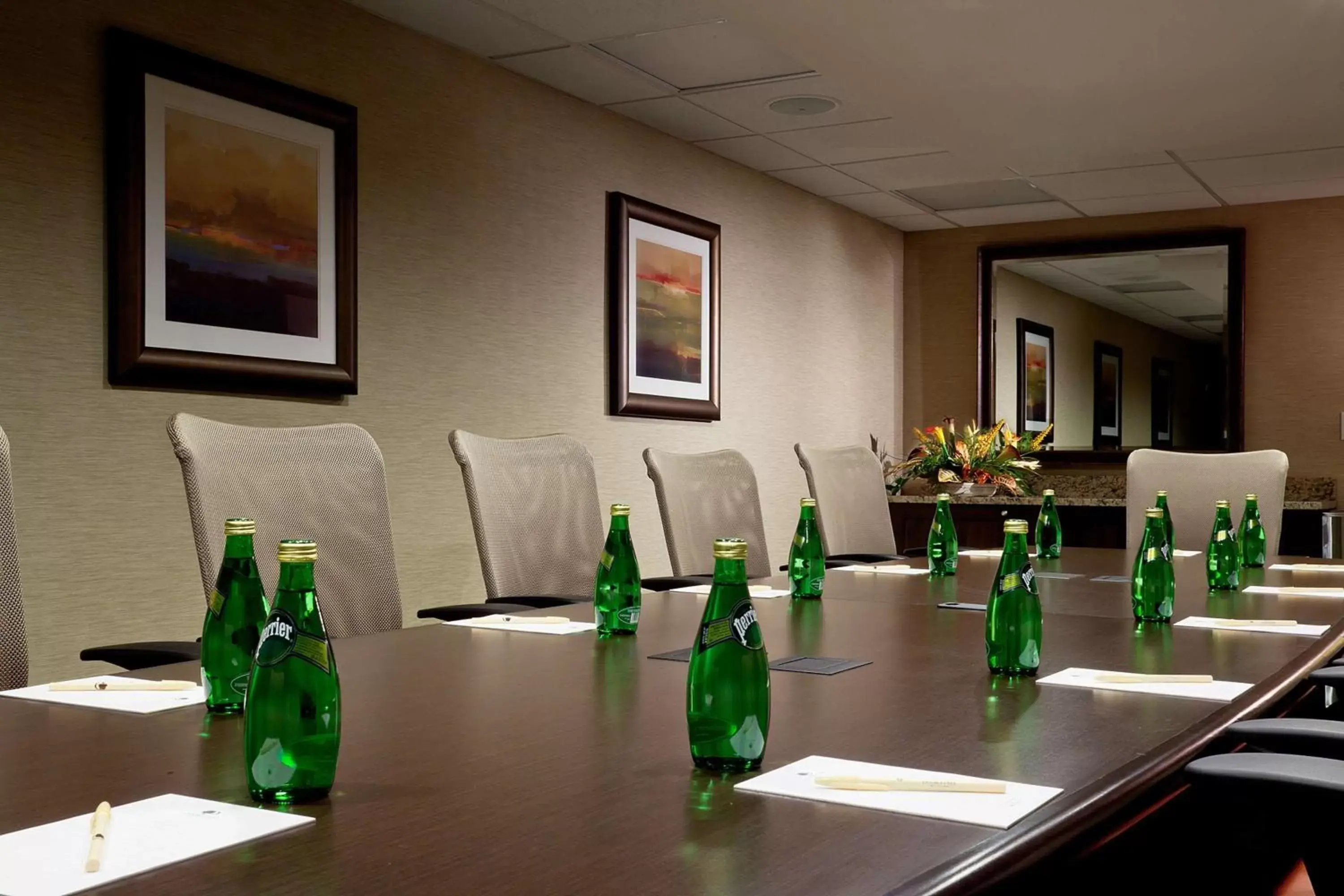 Meeting/conference room in DoubleTree by Hilton Santa Fe