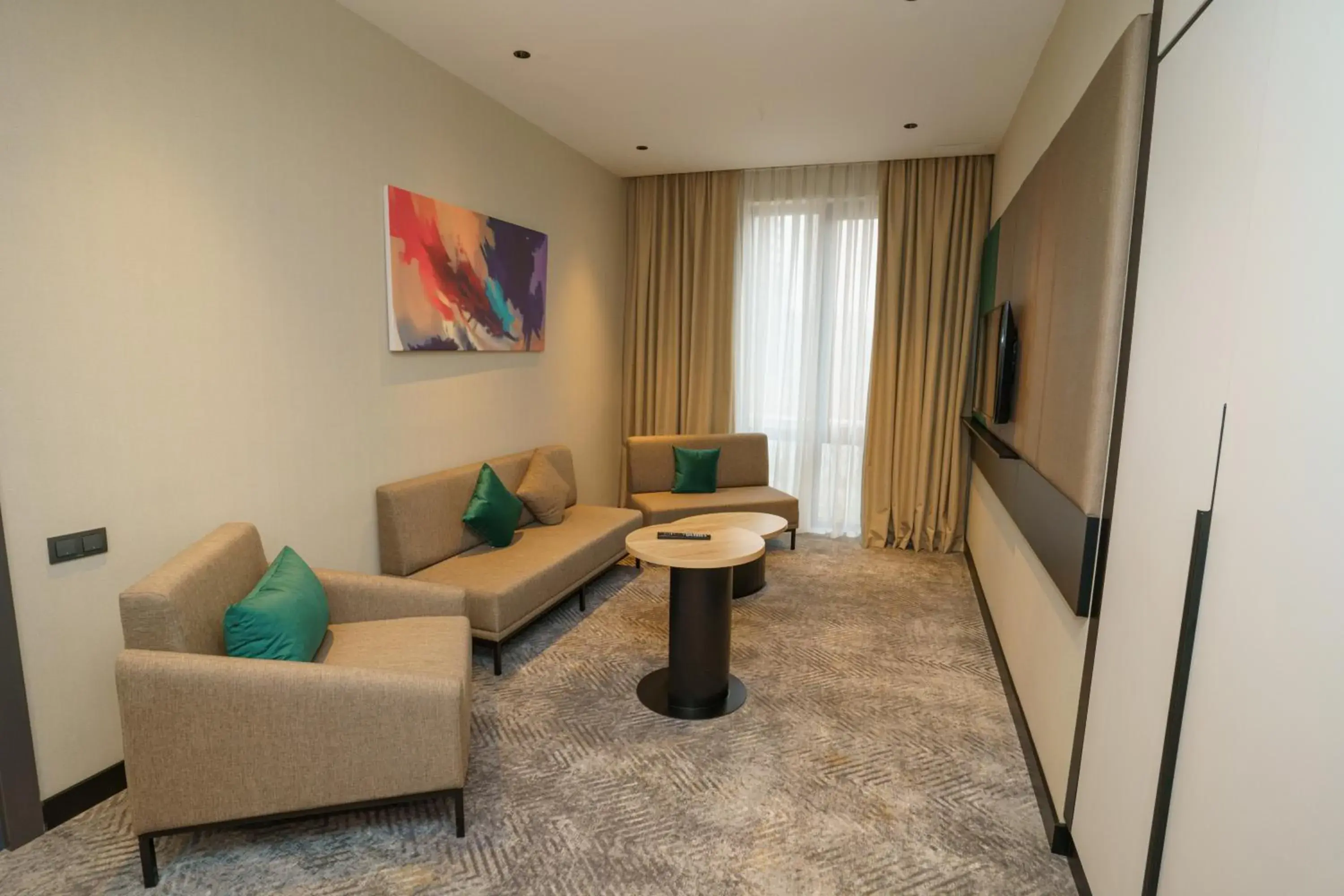 Living room, Seating Area in Holiday Inn Tashkent City, an IHG Hotel