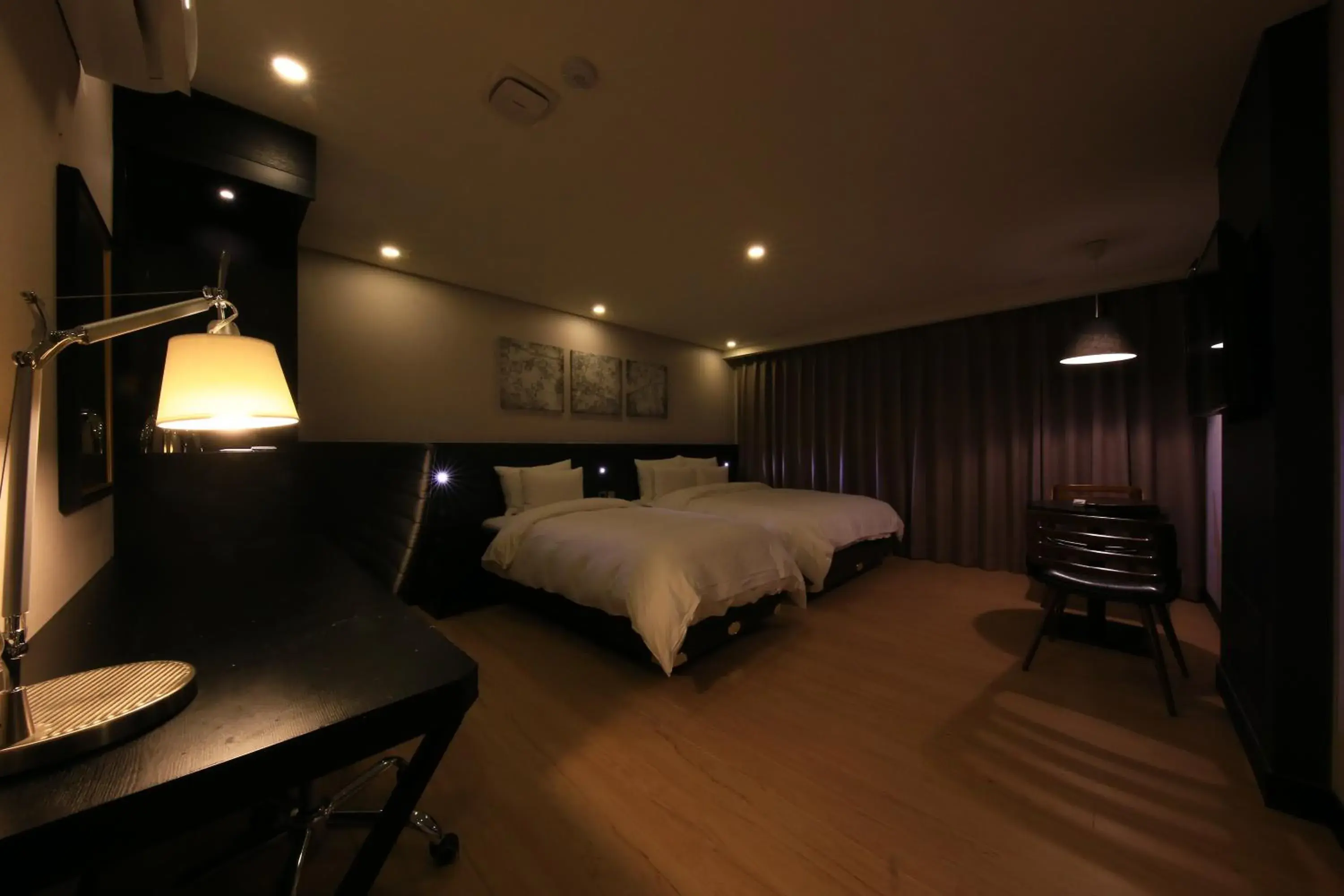 Bed in Kobos Hotel