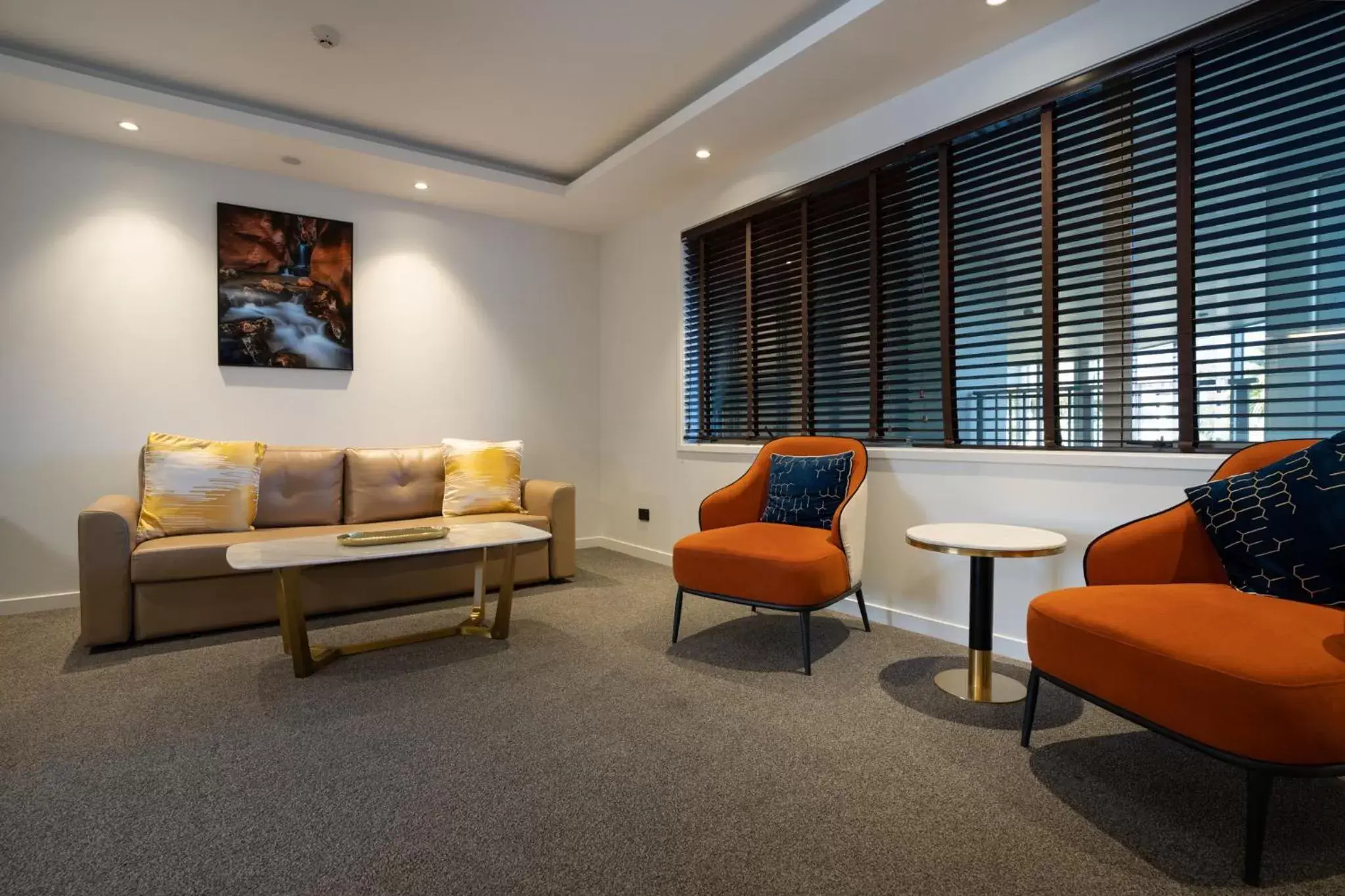 Living room, Seating Area in Regal Palms Resort