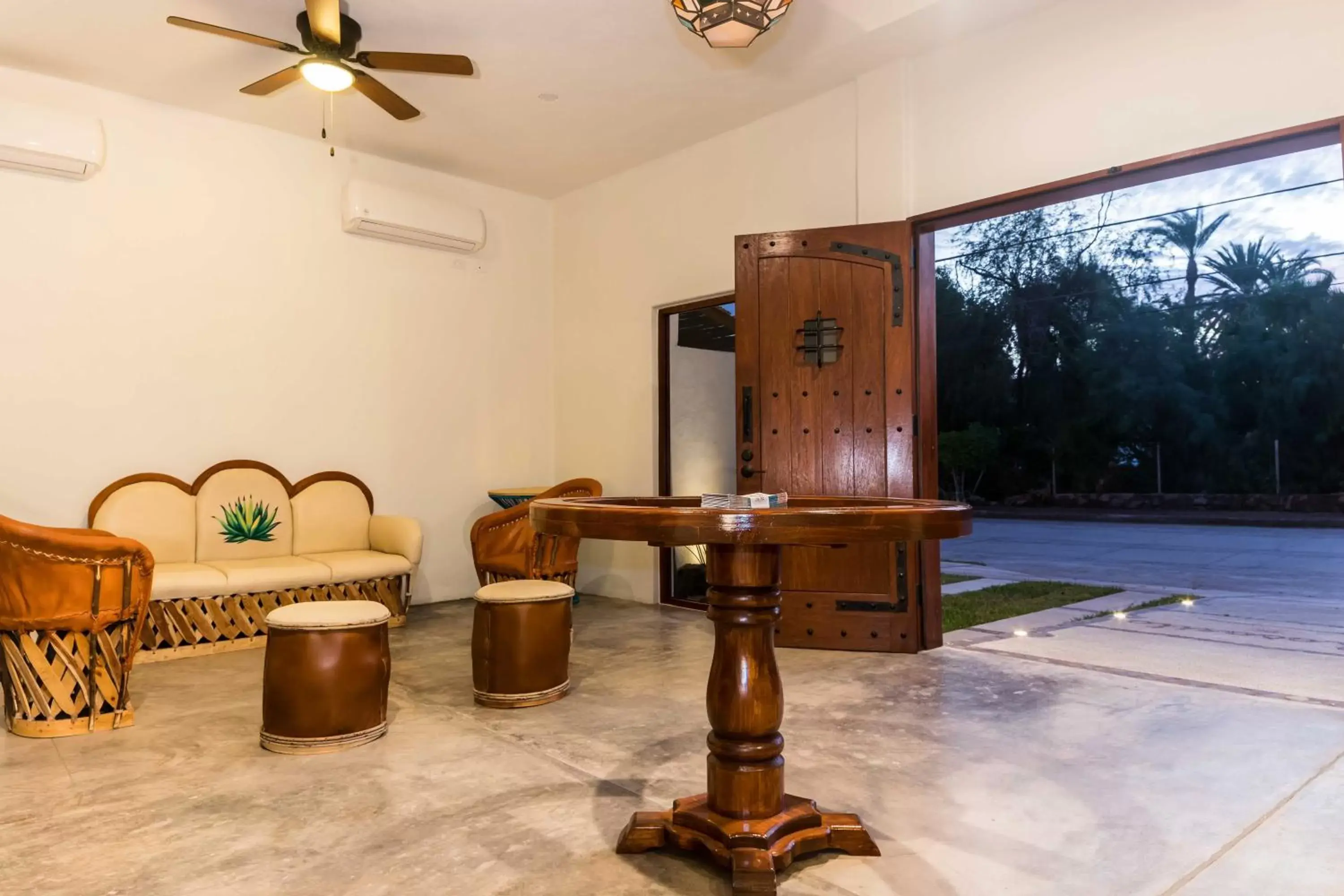 Living room in Rosarito Hotel