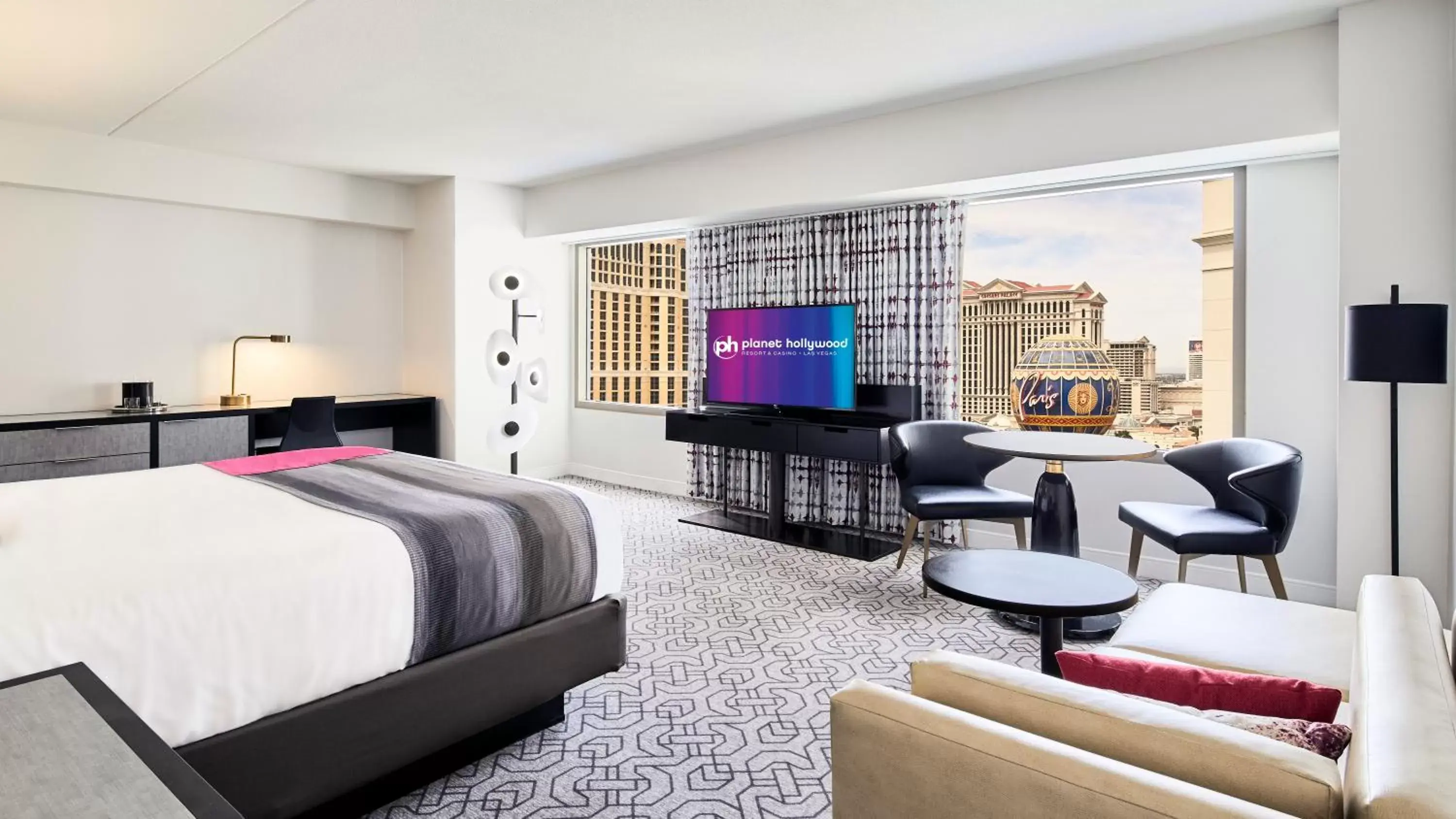 Bedroom in Planet Hollywood Resort & Casino