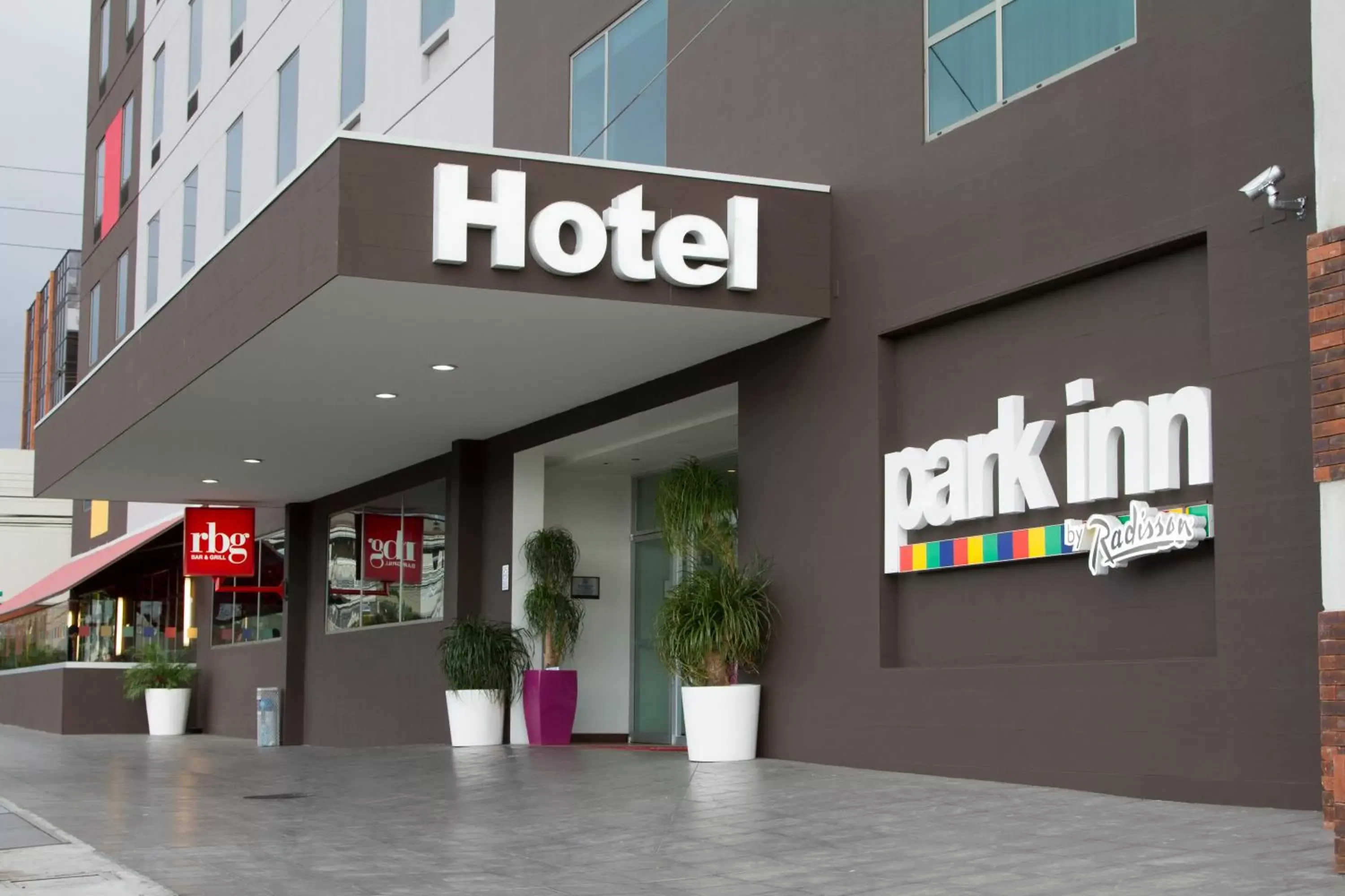 Facade/entrance in Park Inn San Jose by Radisson