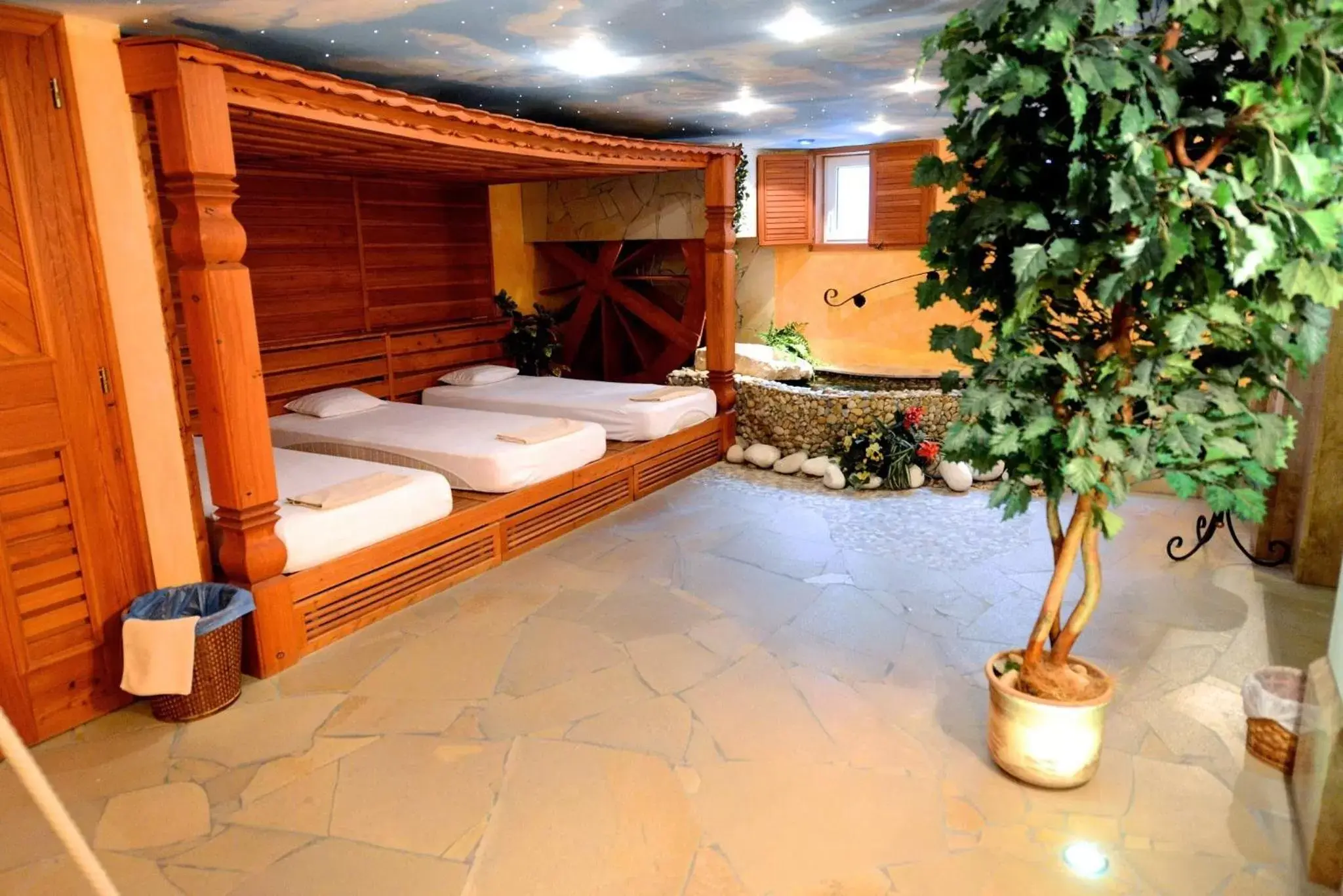 Area and facilities, Bathroom in Villa Medici Hotel & Restaurant