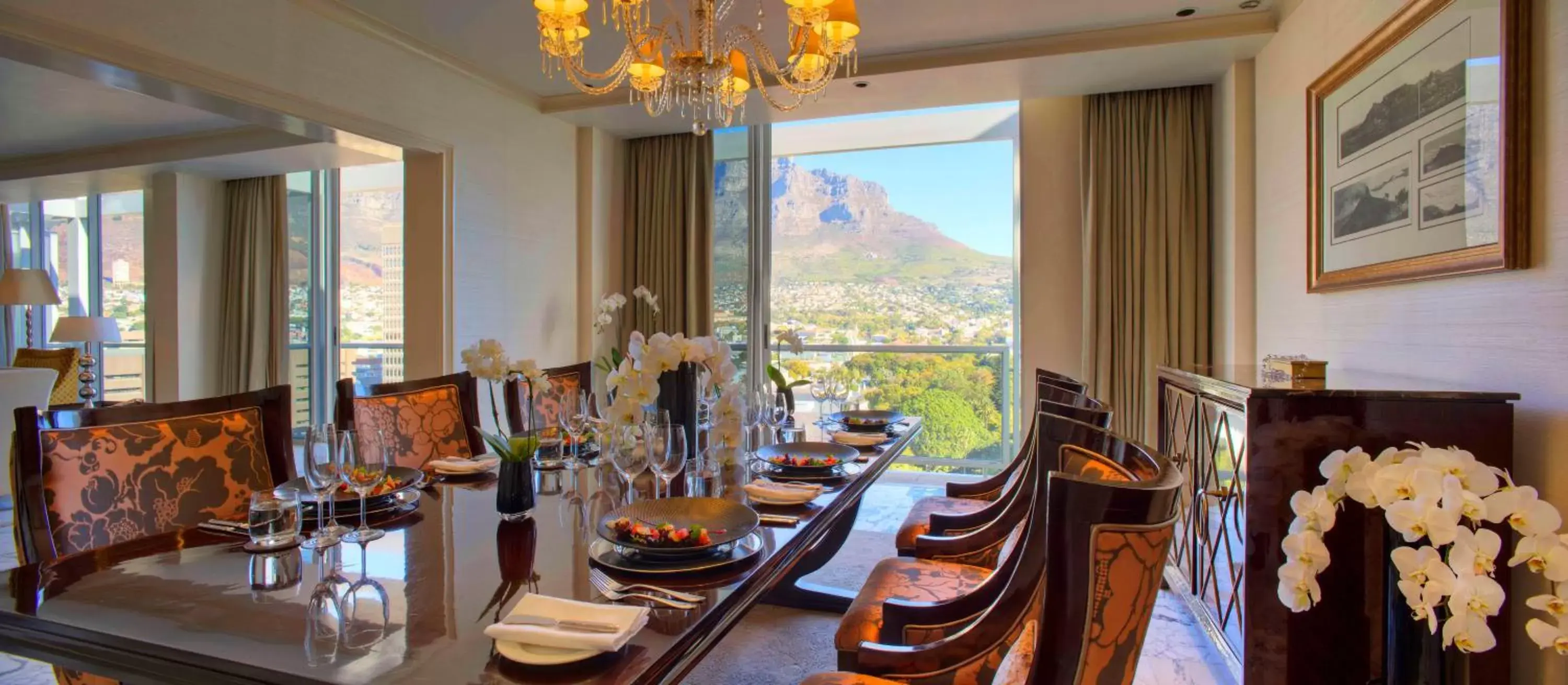 Dining area, Restaurant/Places to Eat in Taj Cape Town