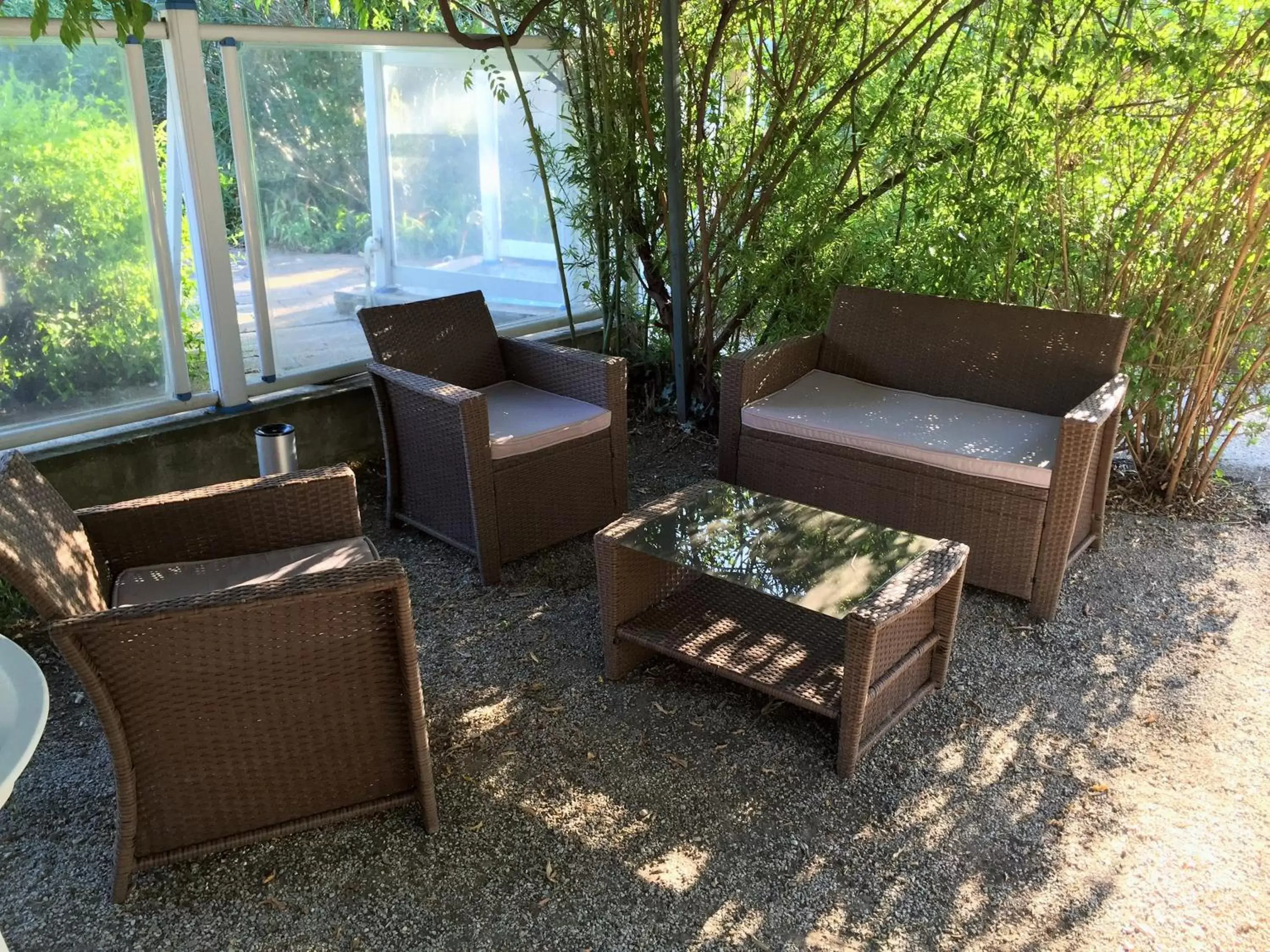 Patio, Seating Area in Logis Hôtel Le Clement V