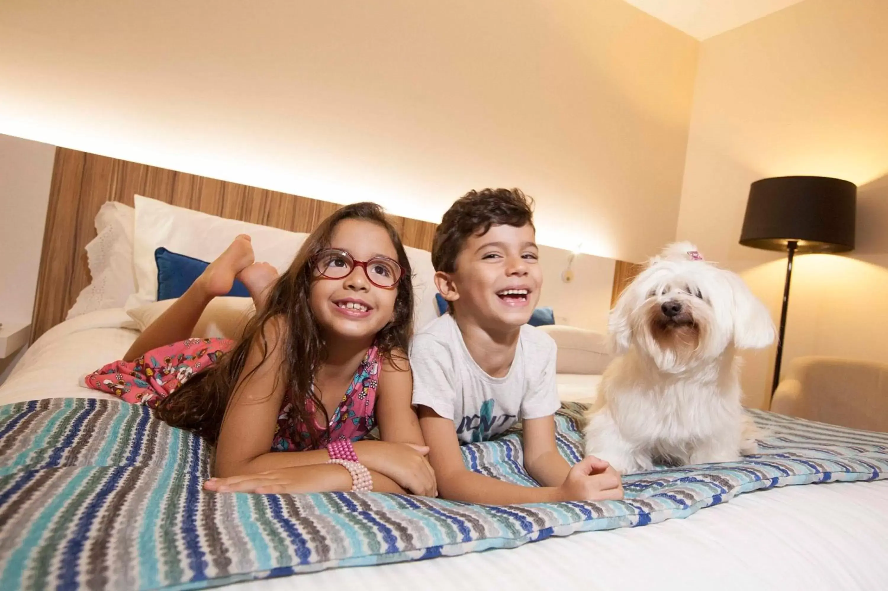 Pets, Family in Quality Hotel Aracaju
