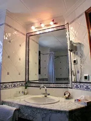 Bathroom in Hotel del Pastor