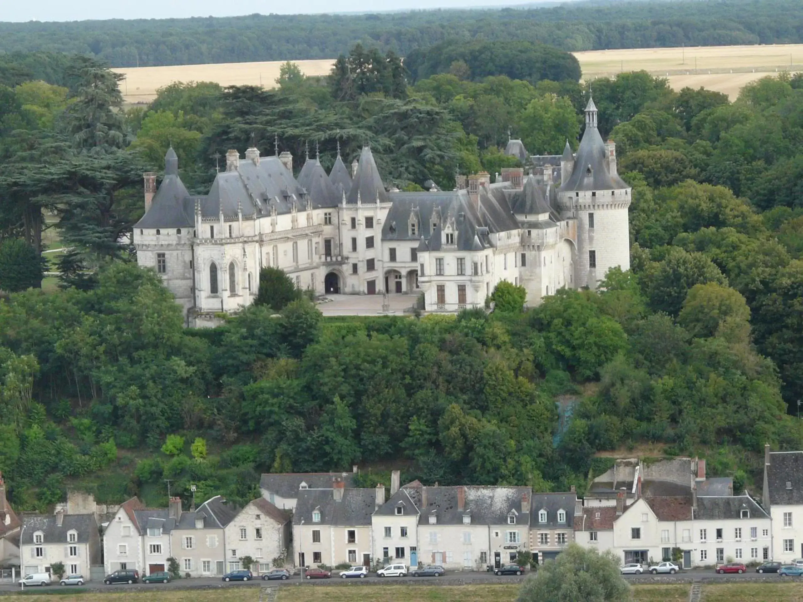 Bird's-eye View in LES HIRONDELLES