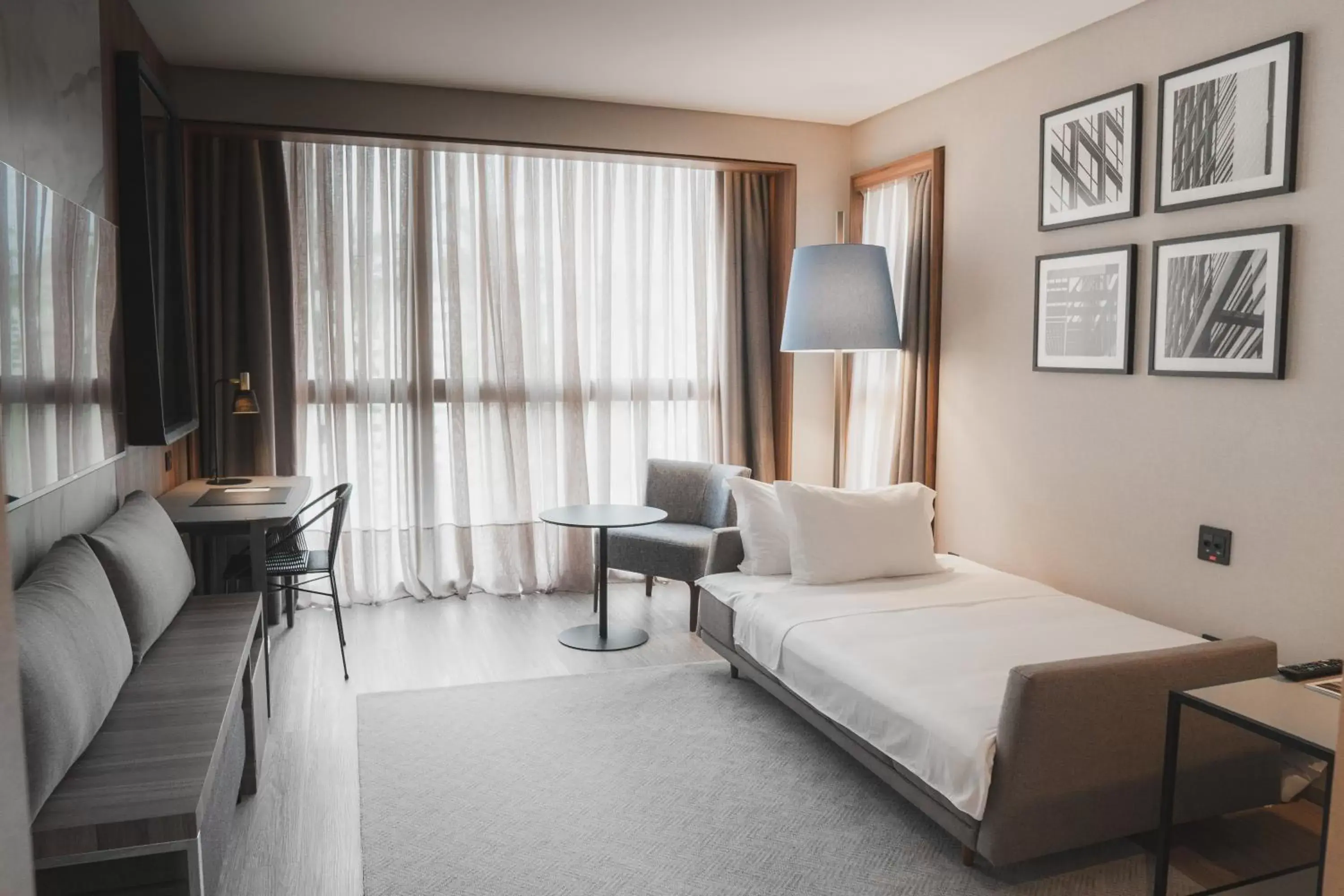 Family Suite - single occupancy in LK Design Hotel Florianópolis Family Suite - single occupancy in LK Design Hotel Florianópolis