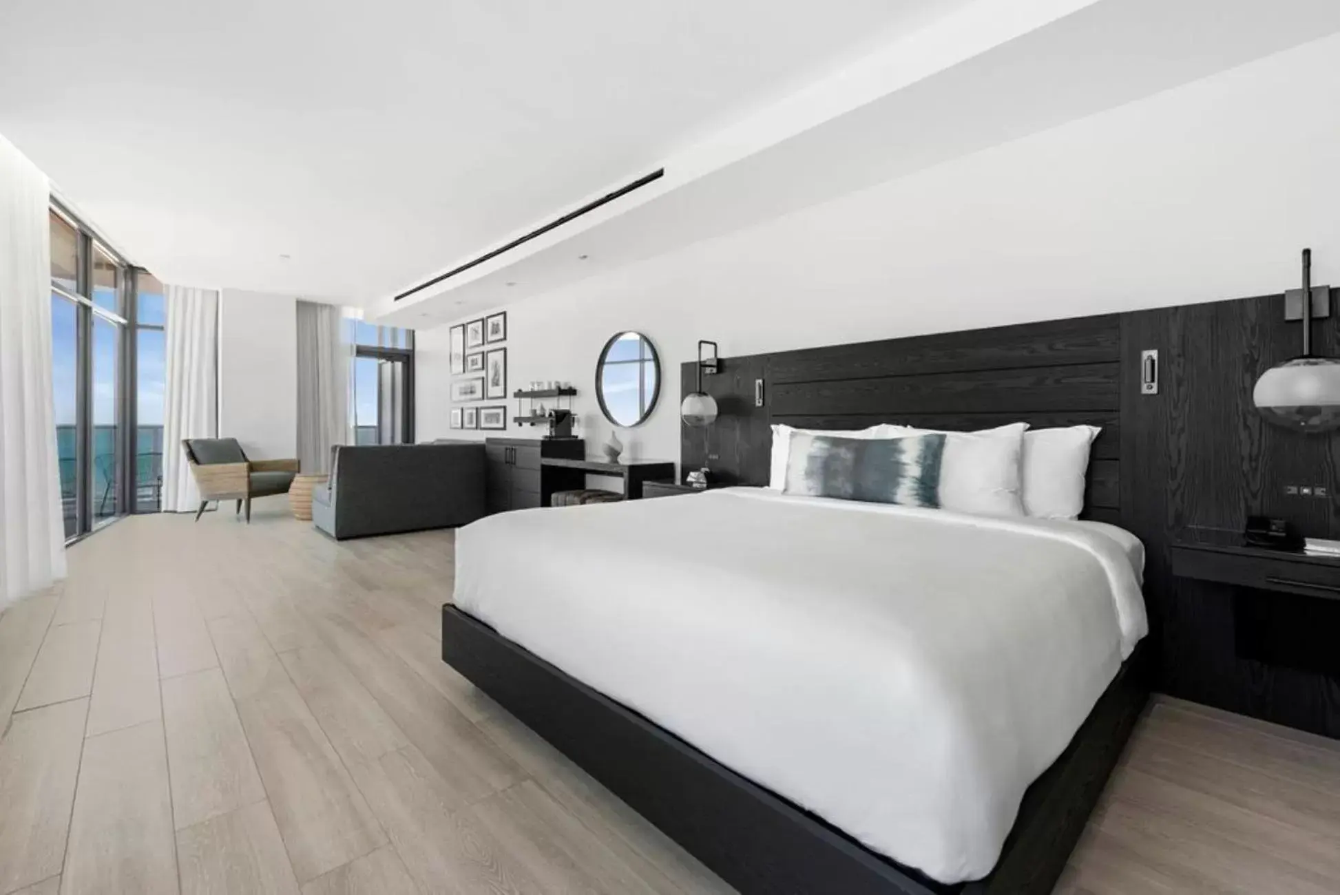Photo of the whole room, Bed in Wave Resort Photo of the whole room, Bed in Wave Resort