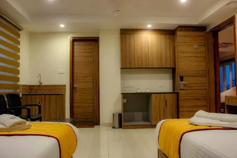 Bed in RR Mount Elite Suites Bed in RR Mount Elite Suites