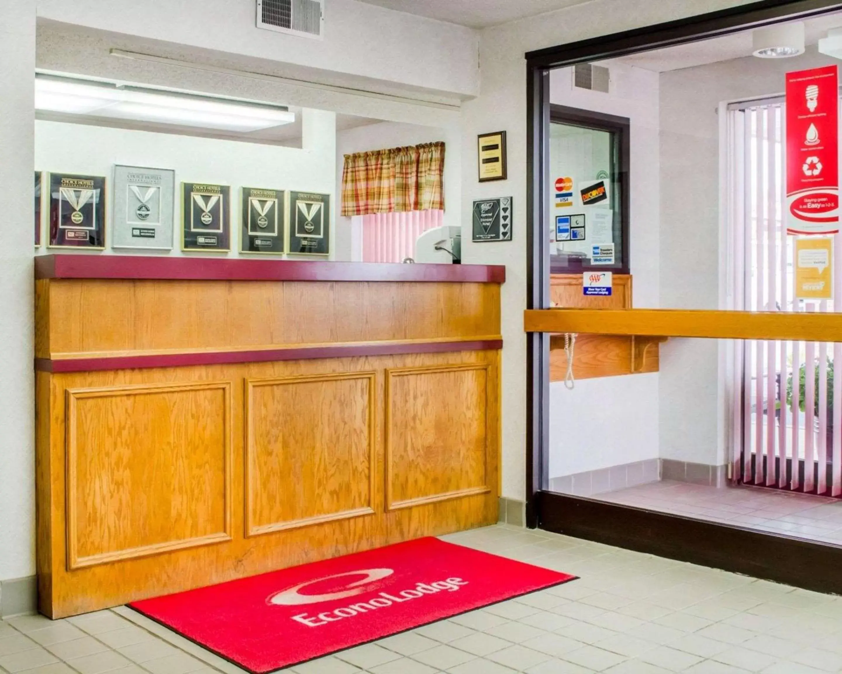 Lobby or reception, Lobby/Reception in Econo Lodge Mifflintown