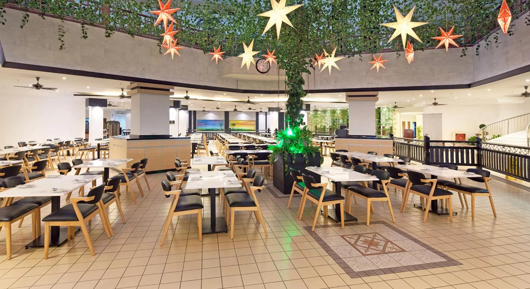 Banquet/Function facilities in The Bayview Beach Resort