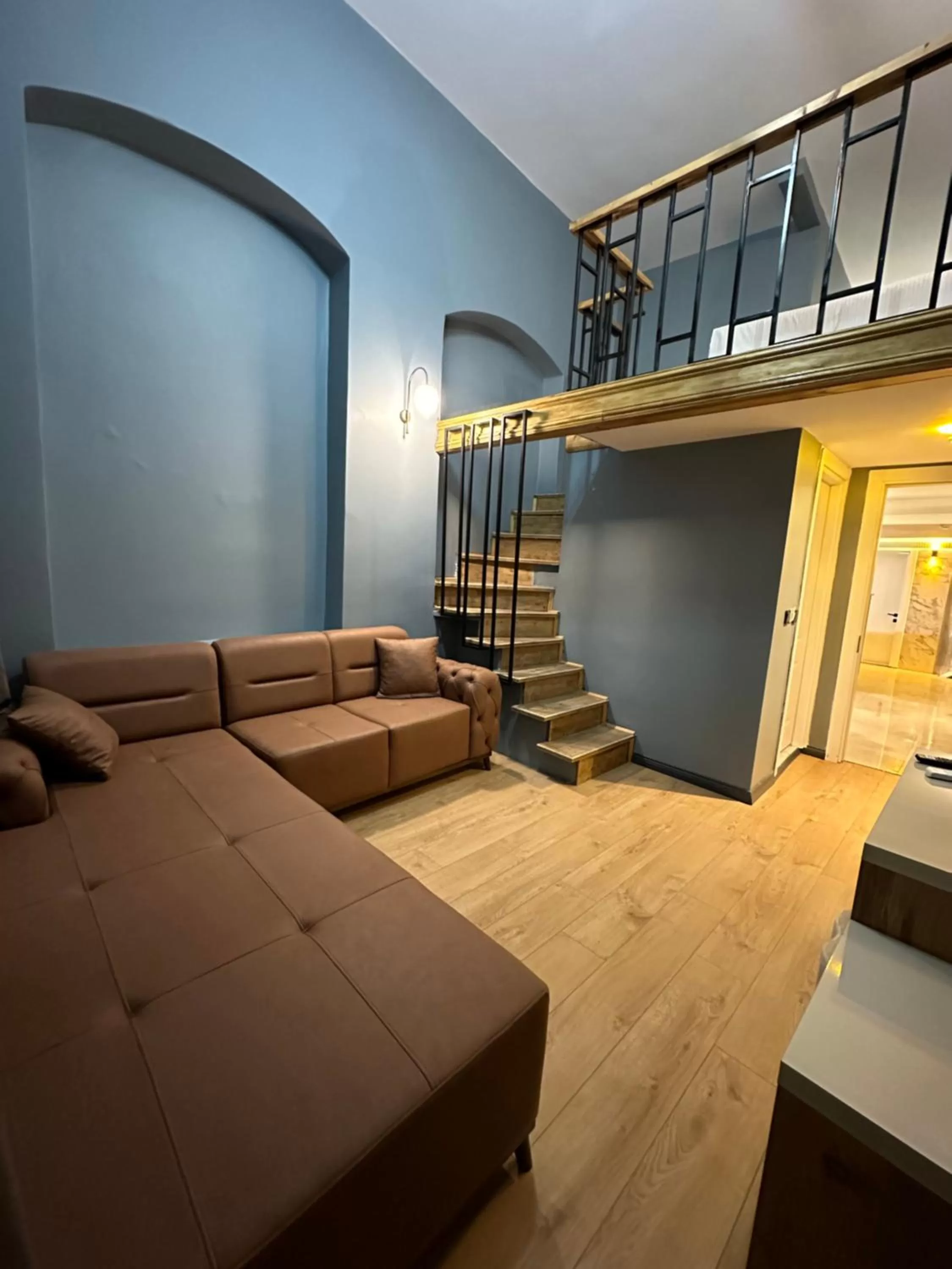 Living room in Newalla Hotel Old City