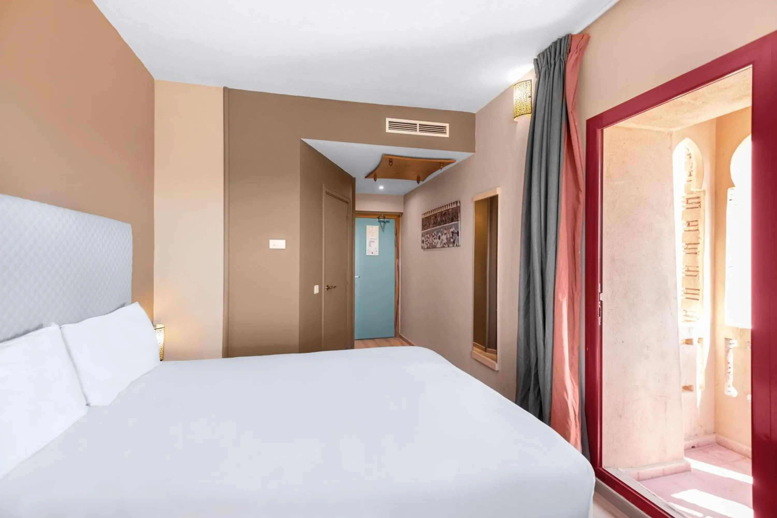 Bedroom, Bed in Ibis Ouarzazate