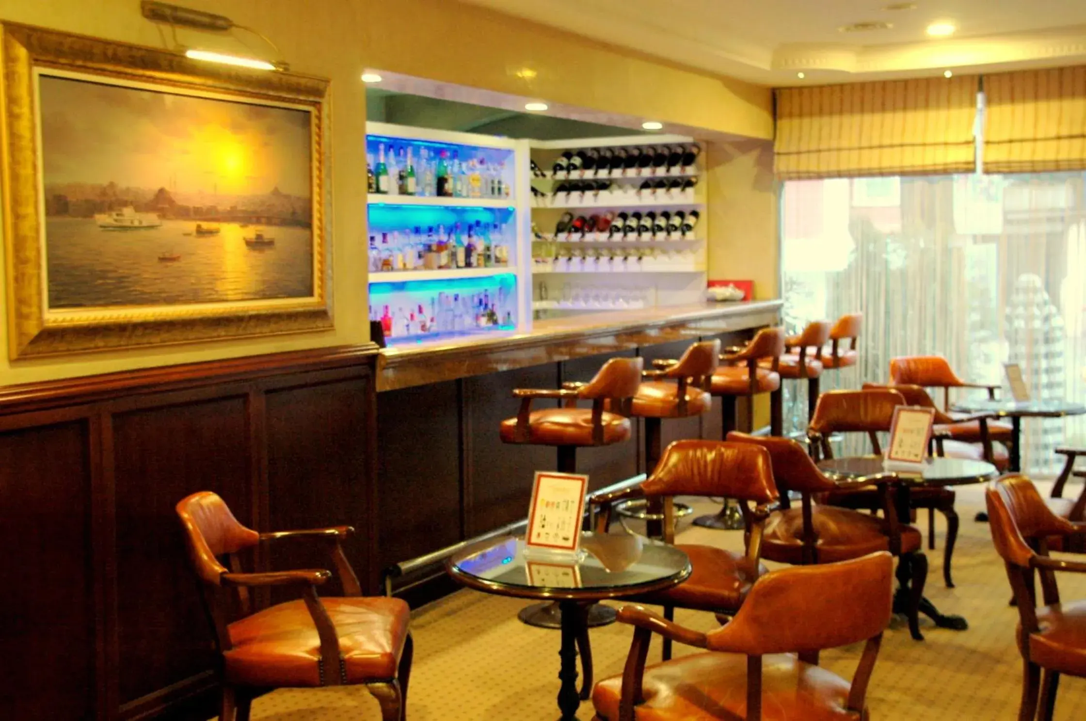 Lobby or reception, Lounge/Bar in Topkapi Inter Istanbul Hotel