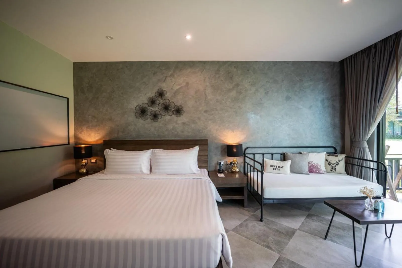 Bed in Coral Tree Villa Huahin